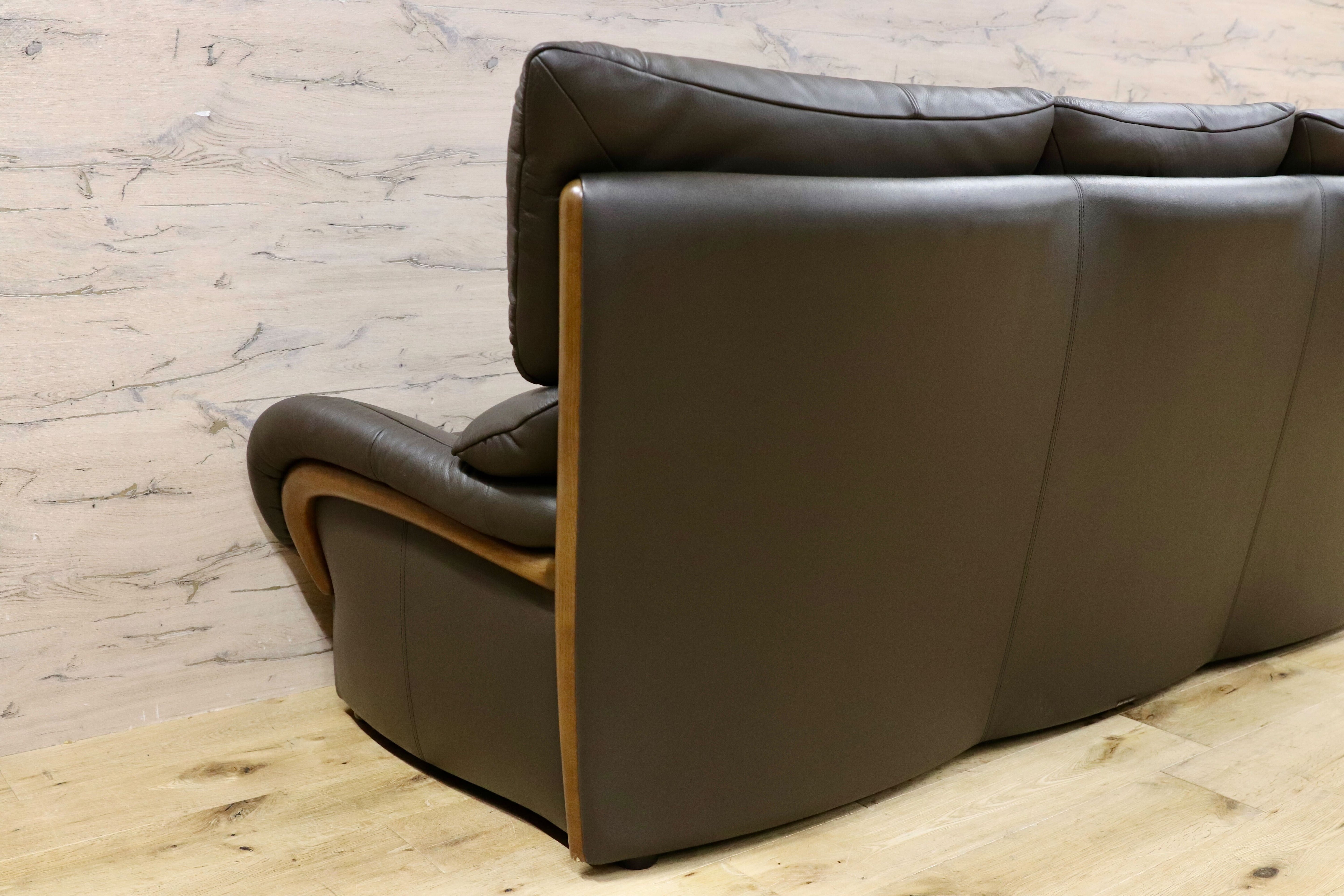 GMHS521○karimoku / カリモク 3人掛けソファ トリプルソファ 長椅子 本革 グレー 国産家具 約33万