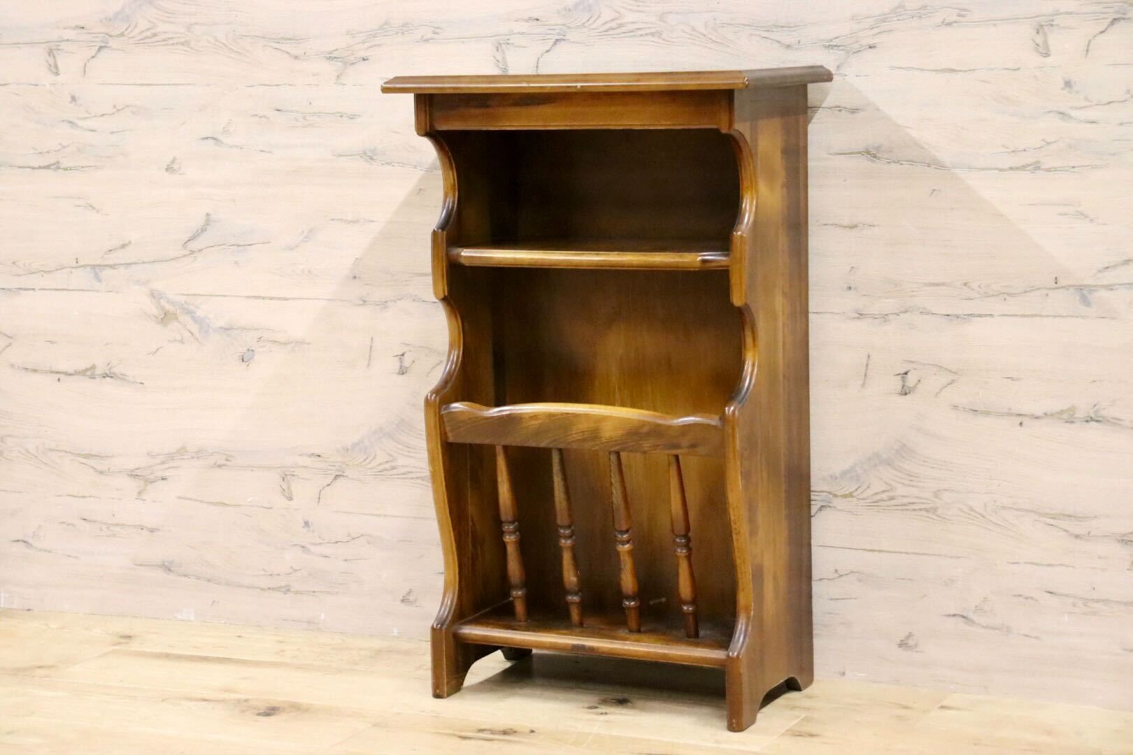 GMGS97○karimoku / カリモク コロニアル 電話台 飾り台 花台 マガジン  