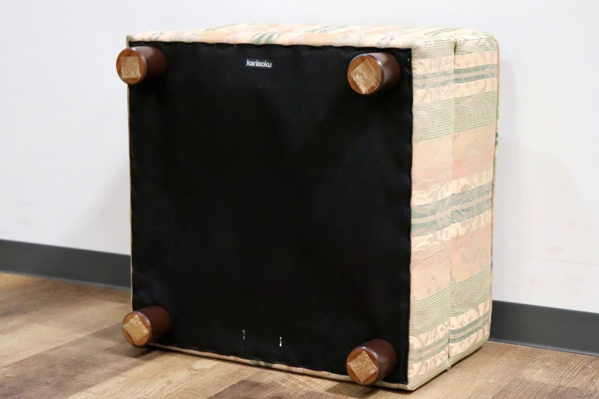 GMHN266H○karimoku / カリモク オットマン スツール フットスツール 腰掛け エレガント ファブリック 国産家具
