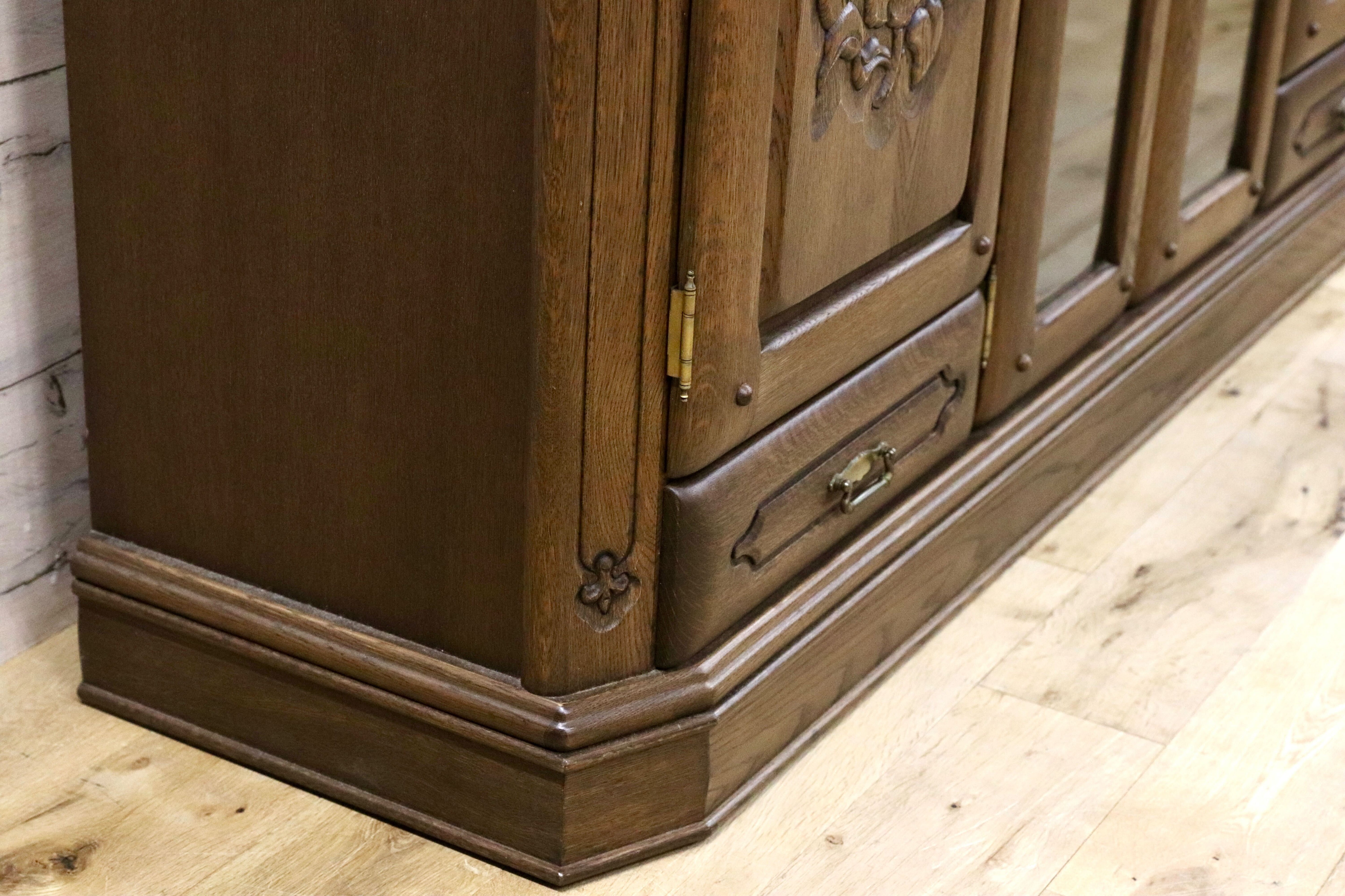 GMHK662○河本家具 / Molis 旭川家具 サイドボード リビングボード クラシック キャビネット オーク無垢材 レトロ ヴィンテージ