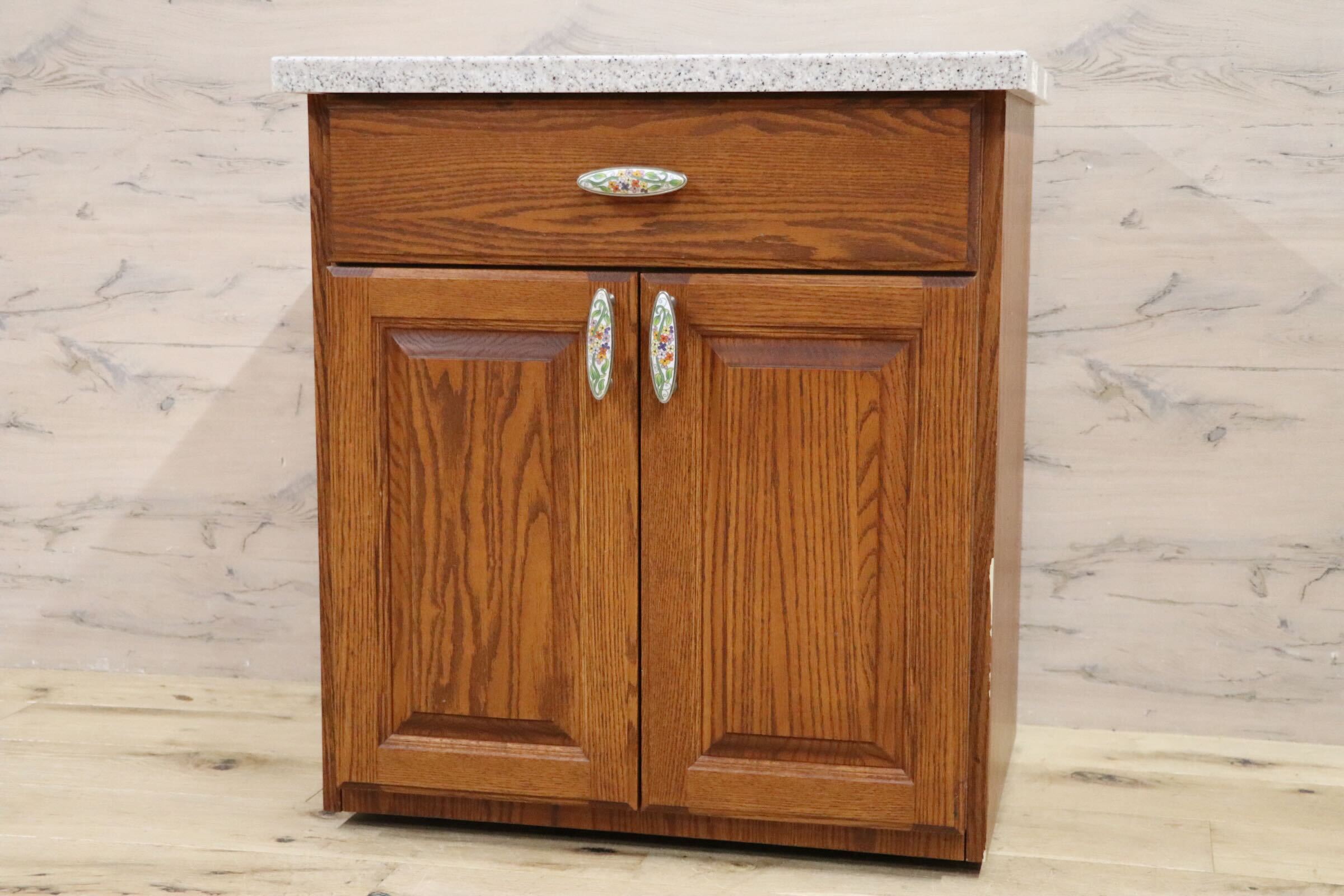 GMHK816○DeWils /デウィルズ 食器棚 キャビネット キッチン収納 収納家具 サイドボード モダン アメリカ US クラシック ※発送不可