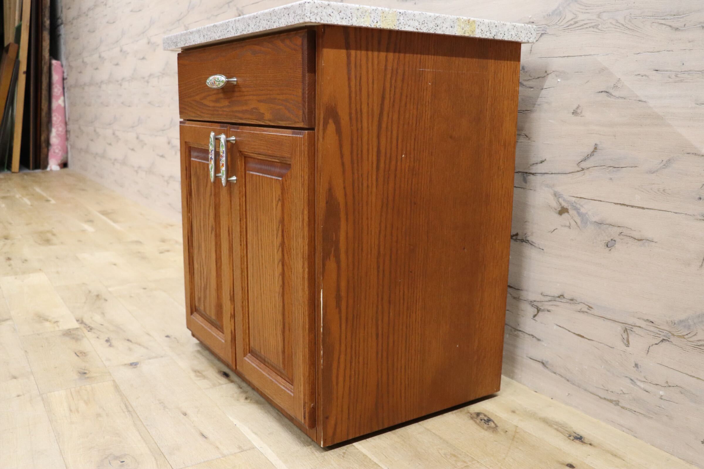 GMHK816○DeWils /デウィルズ 食器棚 キャビネット キッチン収納 収納家具 サイドボード モダン アメリカ US クラシック ※発送不可