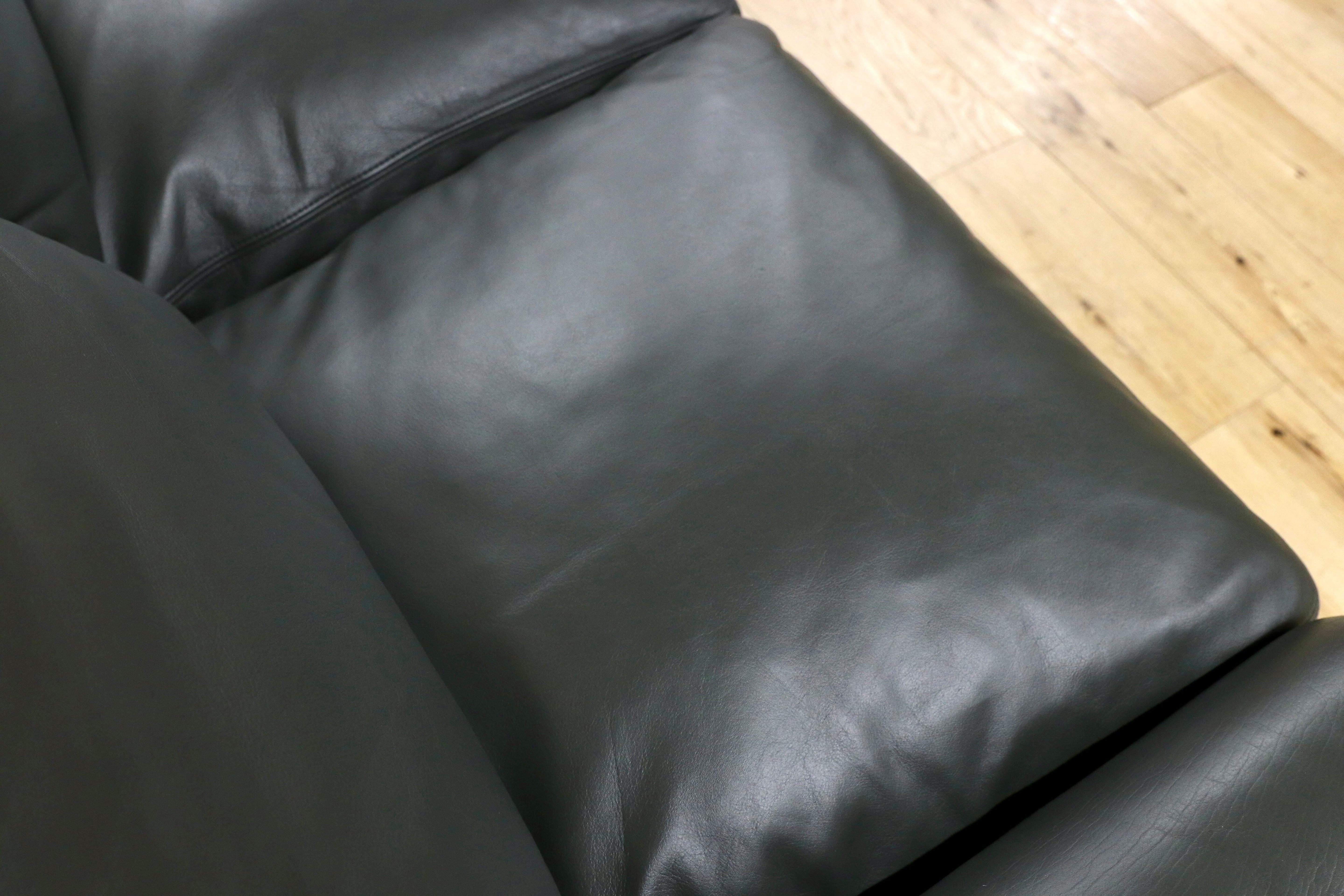 GMGH326○de sede / デセデ mobilia モビリア 3人掛けソファ トリプルソファ ダークグリーン 北欧 ヴィンテージ 本革 稀少 定価192万