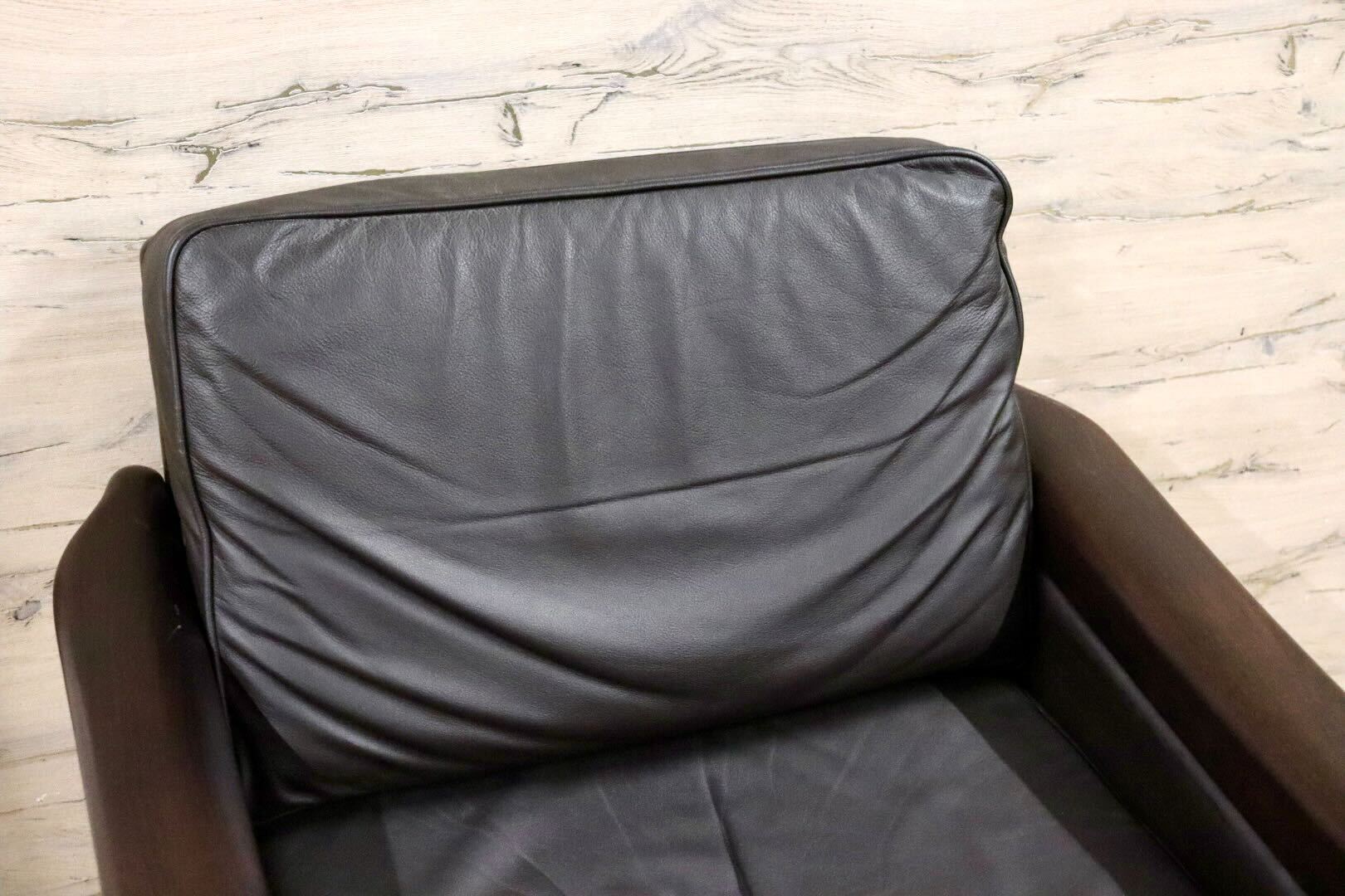 GMGK517B○Dyrlund / デューロン 1人掛けソファ シングルソファ 椅子 北欧 デンマーク ローズウッド 本革 希少 ヴィンテージ 約40万