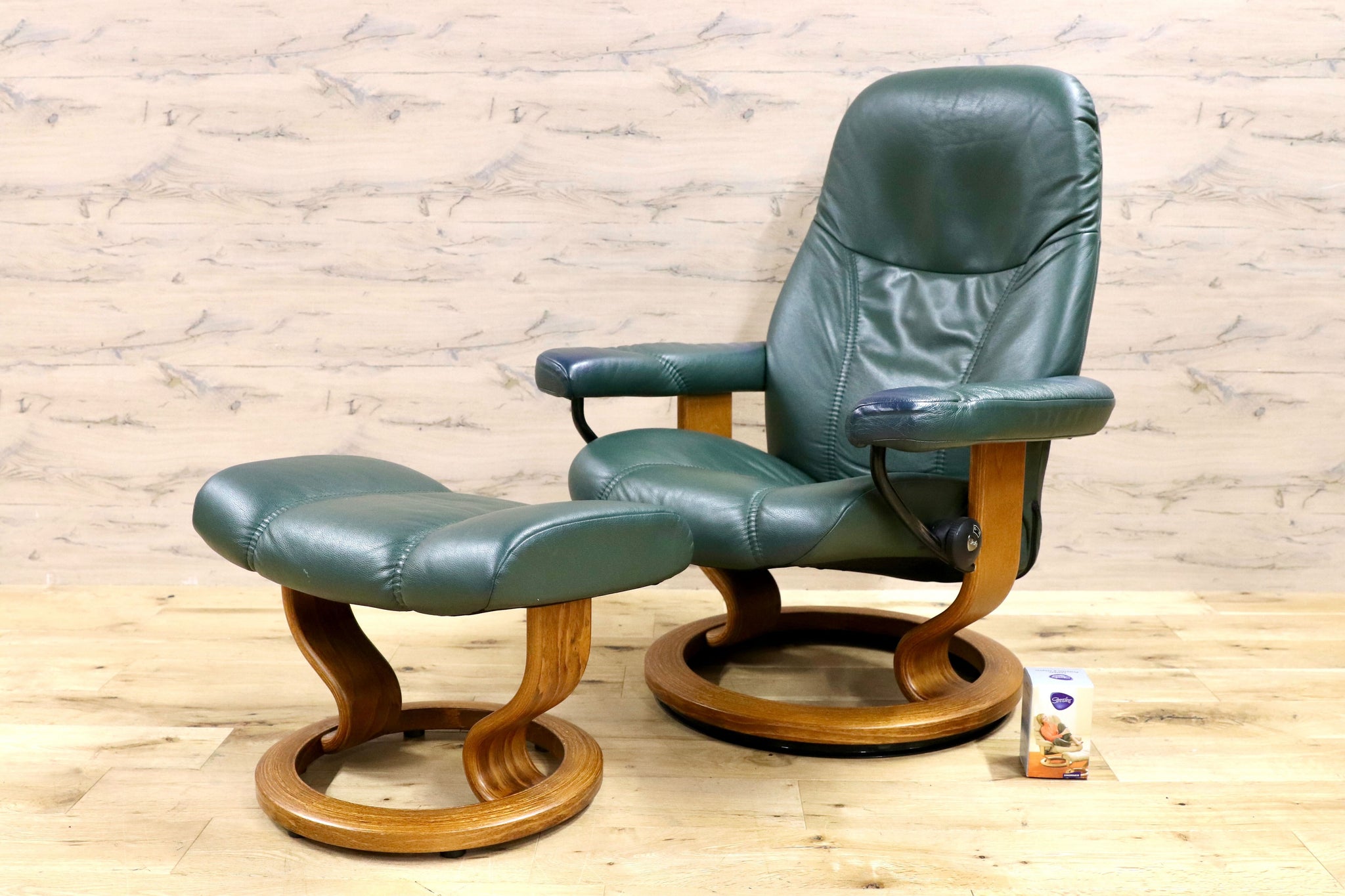 IMG_3171_bdbaf9fc-32db-4273-  