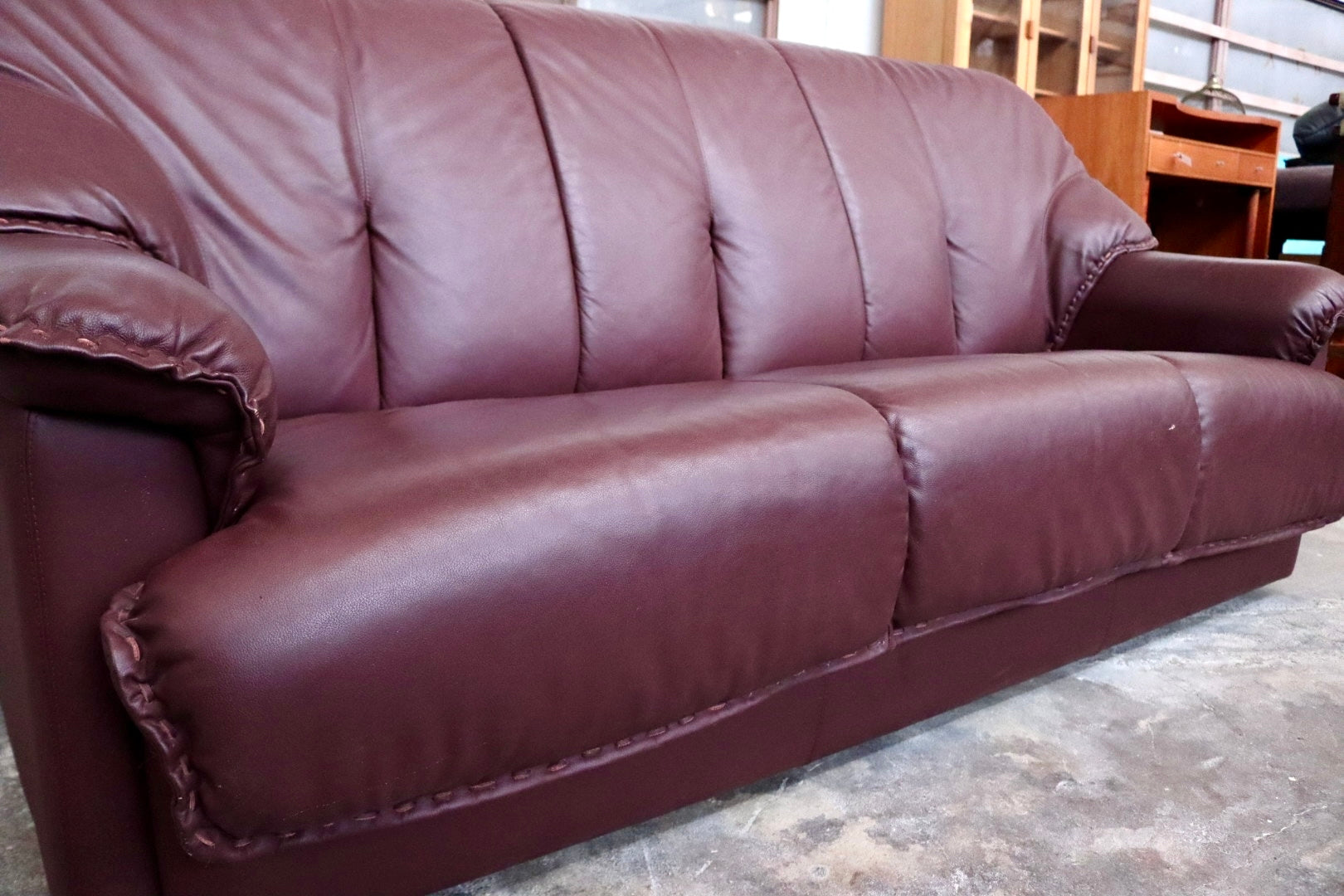 GMJS146○冨士ファニチア / FUJI FURNITURE 3人掛けソファ トリプルソファ 椅子 本革 国産家具 ヴィンテージ