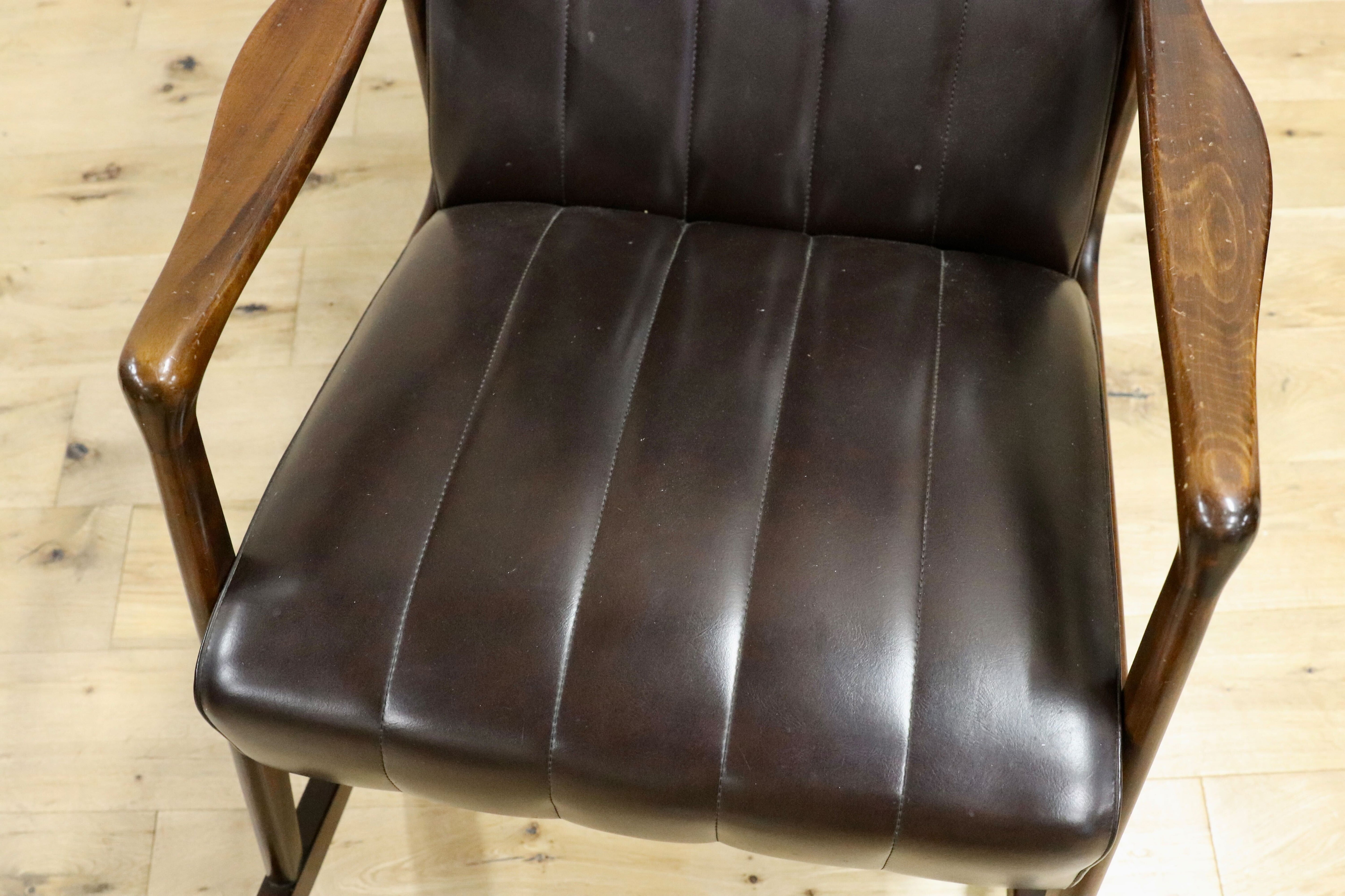 GMHK328○アンティーク ロッキングチェア ブナ材 昭和レトロ 揺り椅子 ビニールレザー 検)カリモク 松田家具 天童 マルニ