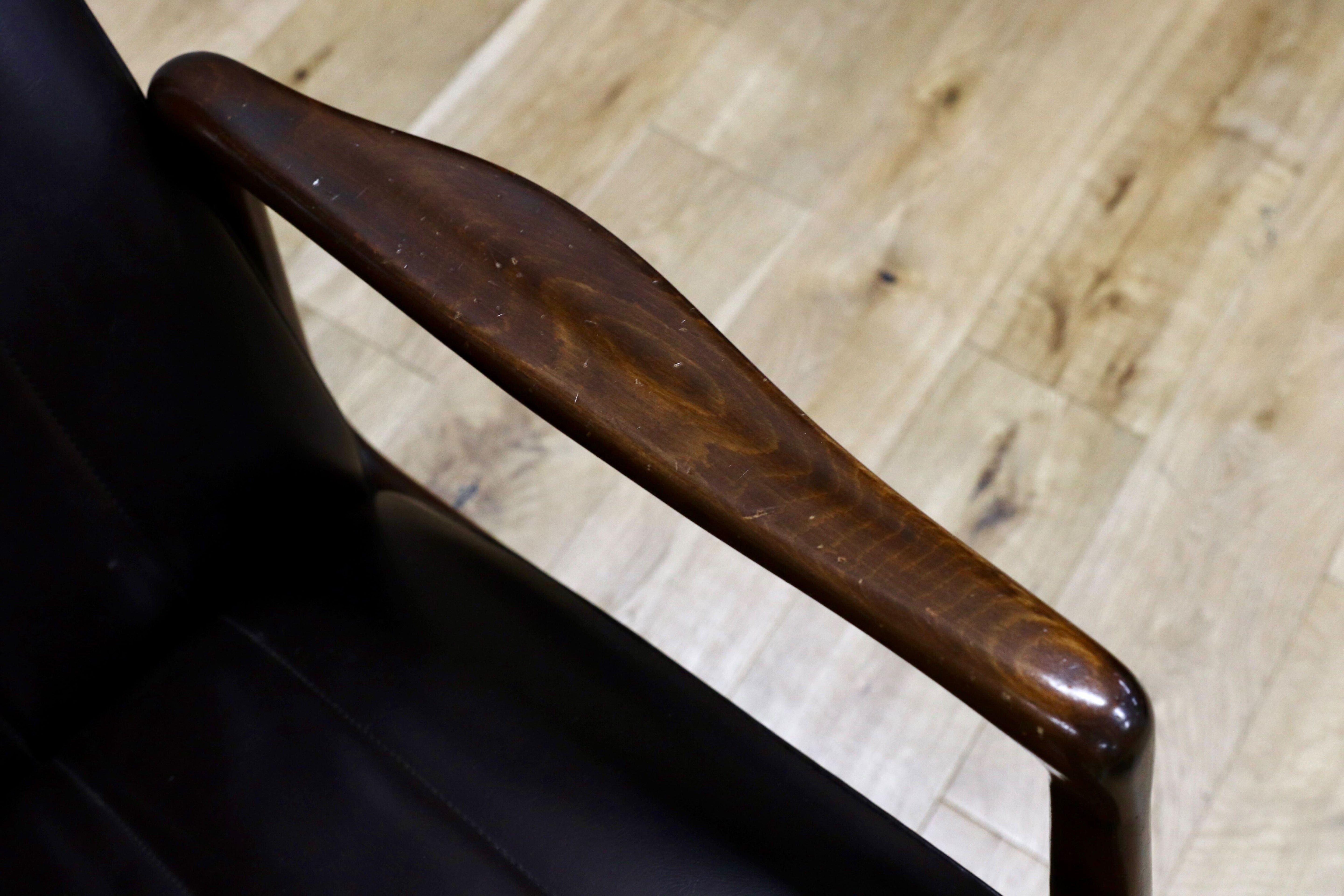 GMHK328○アンティーク ロッキングチェア ブナ材 昭和レトロ 揺り椅子 ビニールレザー 検)カリモク 松田家具 天童 マルニ