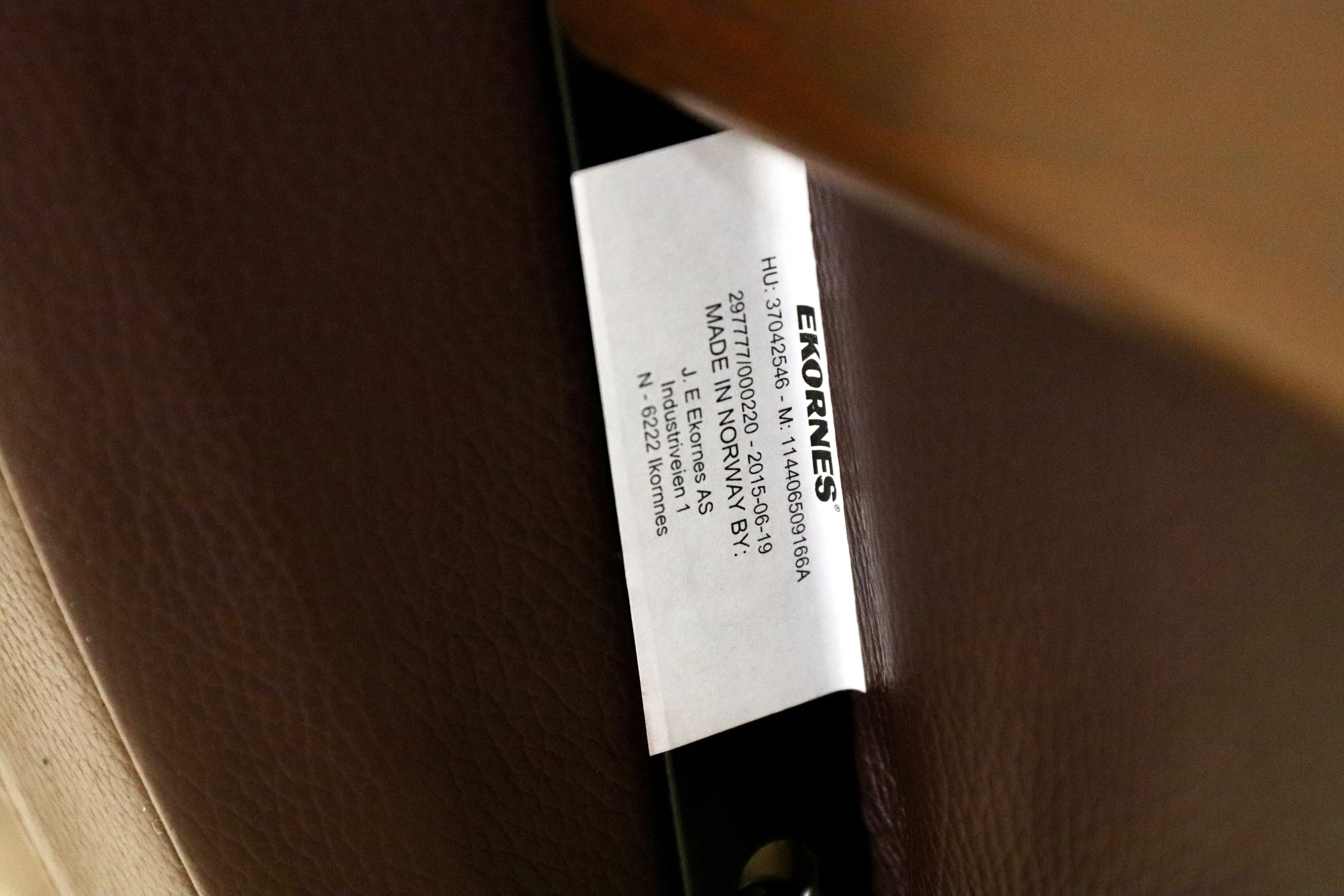 GMHS505○EKORNES / エコーネス ストレスレス Magic マジック M 本革 ボルドー色 北欧 ノルウェー リクライニングチェア 最高級 椅子