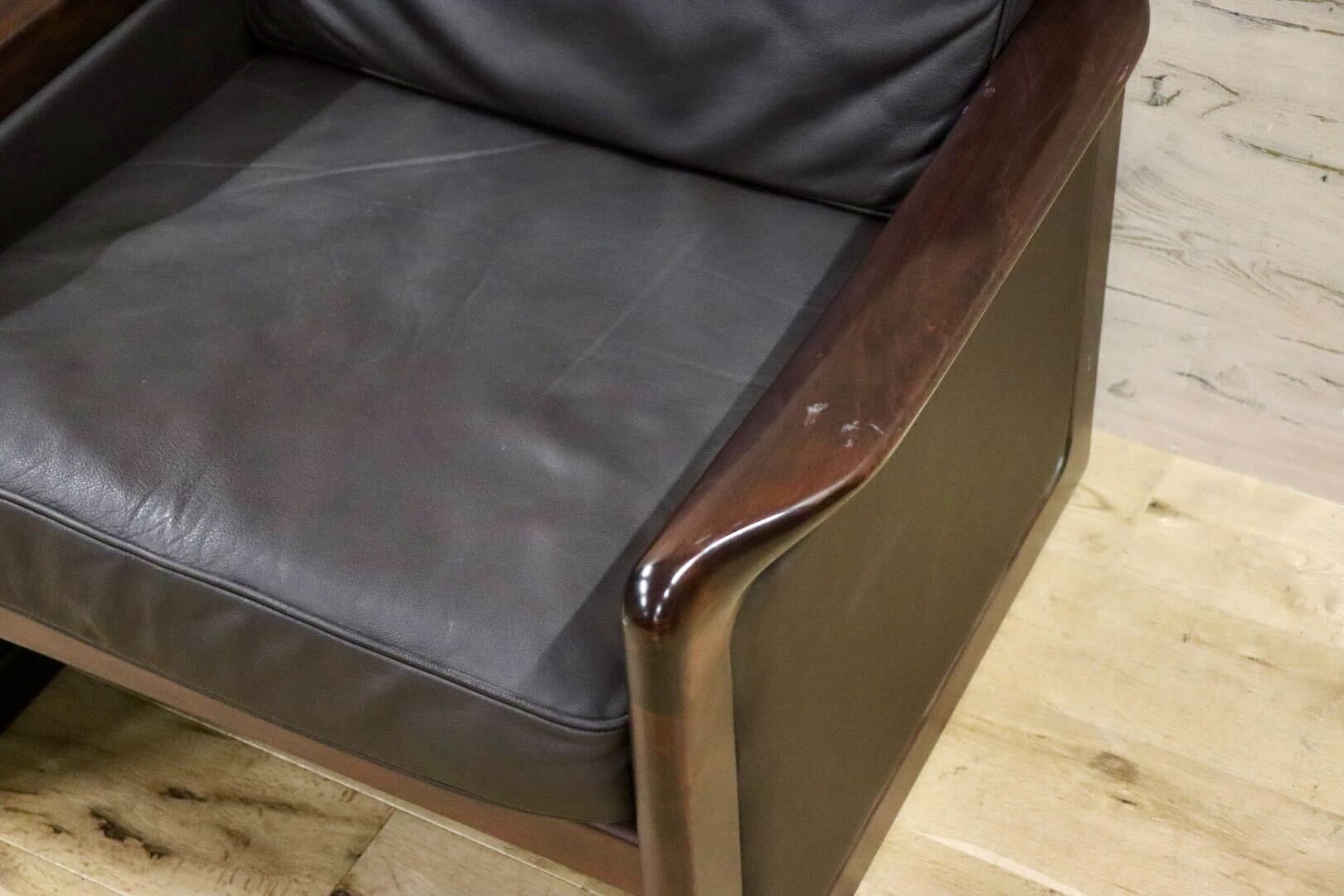 GMGK517D○Dyrlund / デューロン 1人掛けソファ シングルソファ 椅子 北欧 デンマーク ローズウッド 本革 希少 ヴィンテージ 約40万