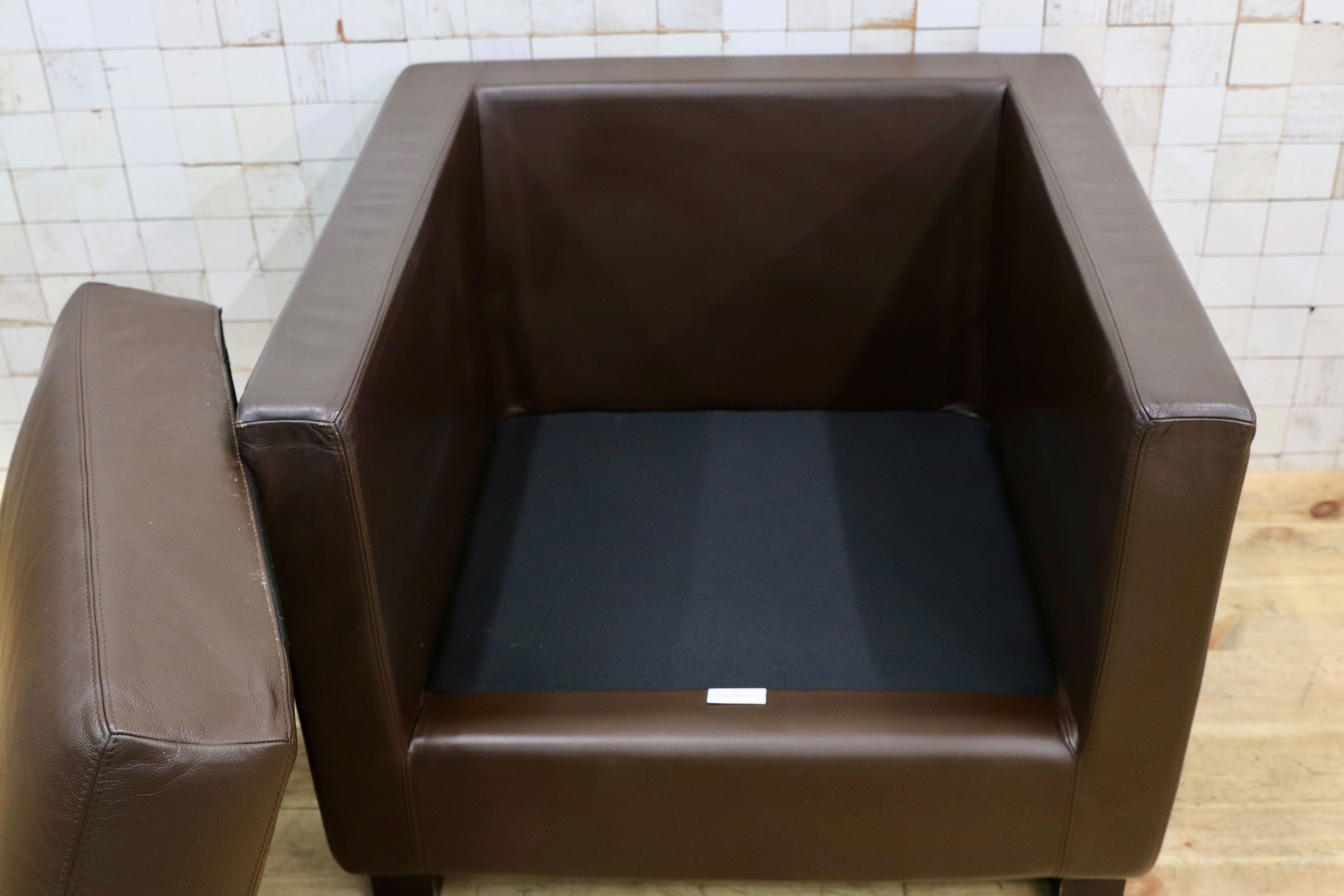 GMIK410○Cassina / カッシーナ CATHERINE MEMMI カトリーヌ・メミシングルソファ 1人掛けソファ Dブラウン 本革 参考価格39~48万