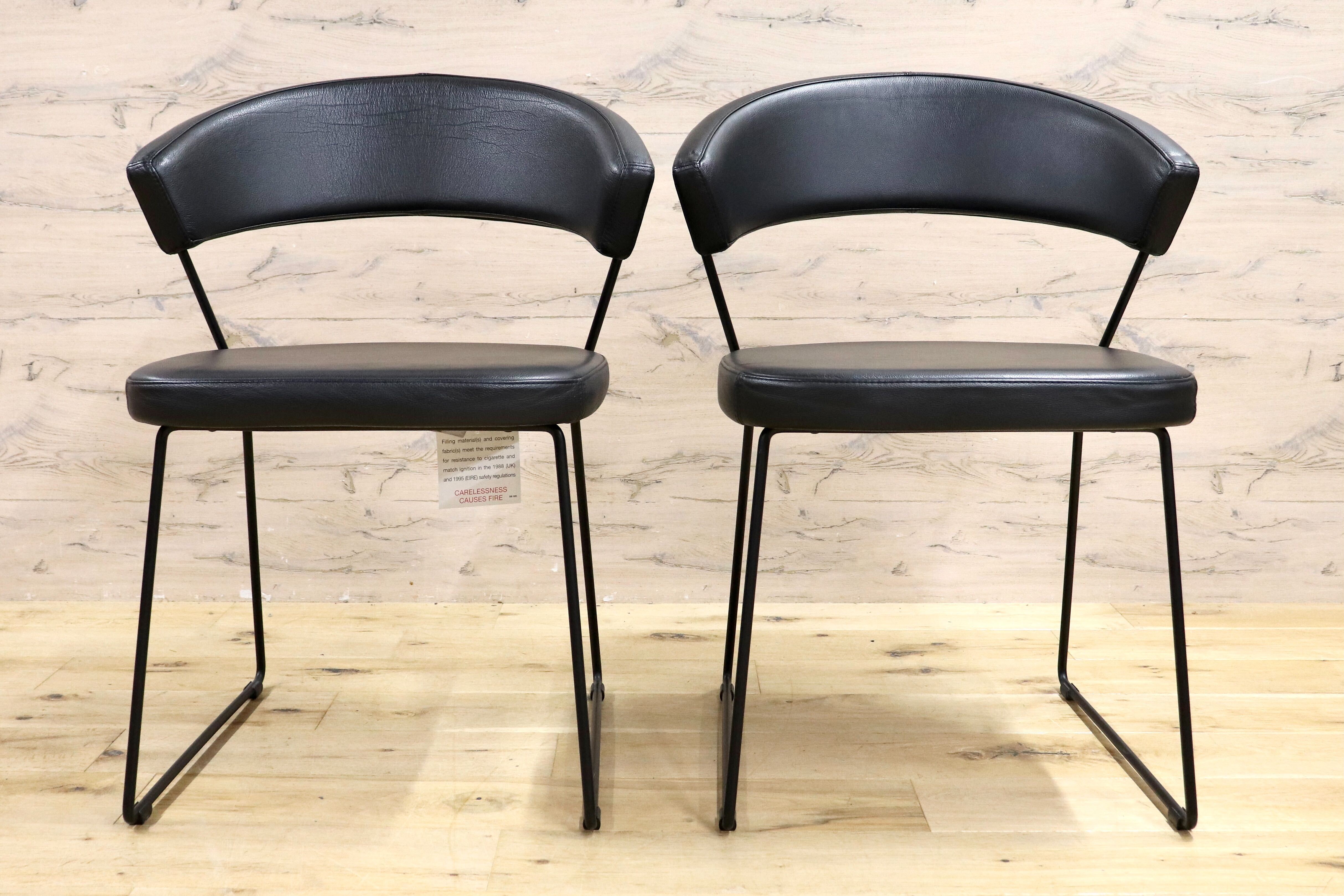 GMIS333A○Calligaris / カリガリス Connubia コヌビア New York ニューヨーク ダイニングチェア 2脚セット レザー モダン 定価約11万