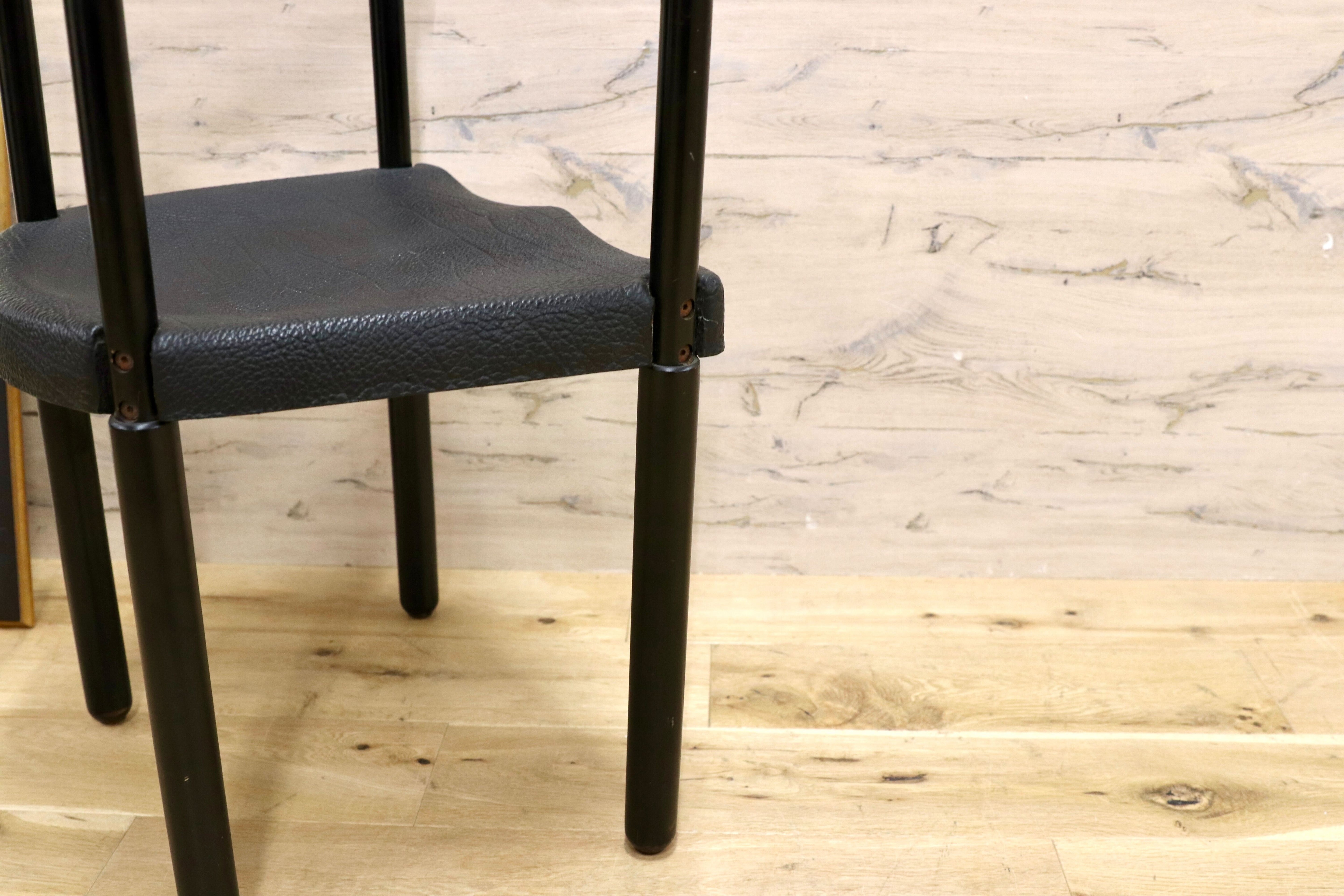 GMGK465A○レオナルド アームチェア ブラック スイス デザイナーズ家具 チェア 椅子 INTER-DECOR取扱い 検)Cassina Strassle Collection