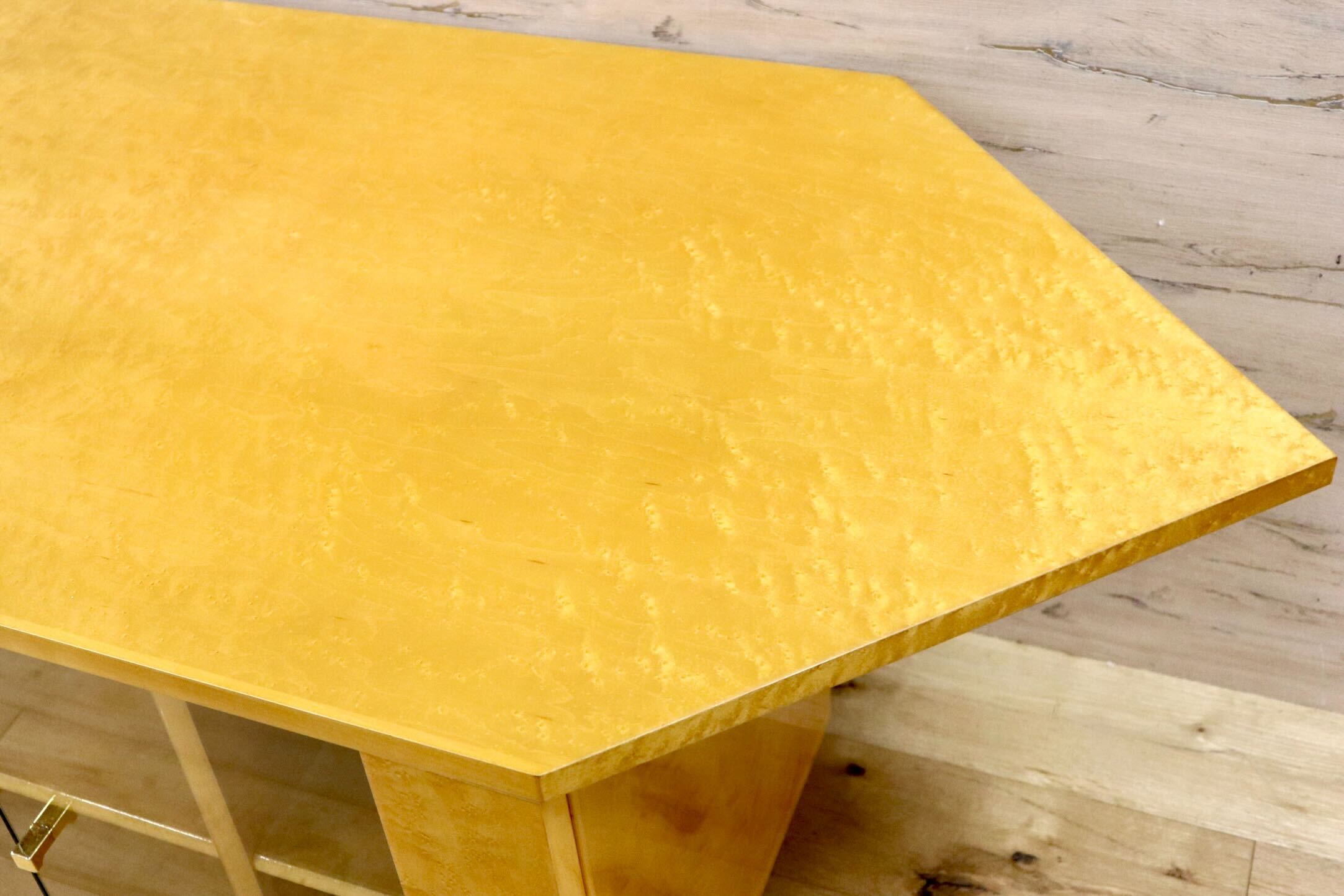 GMHN206B○IDC大塚家具 スプレンダー コーナーボード TVボード AVボード リビングボード 飾り棚 バーズアイメープル 定価約40万 展示品