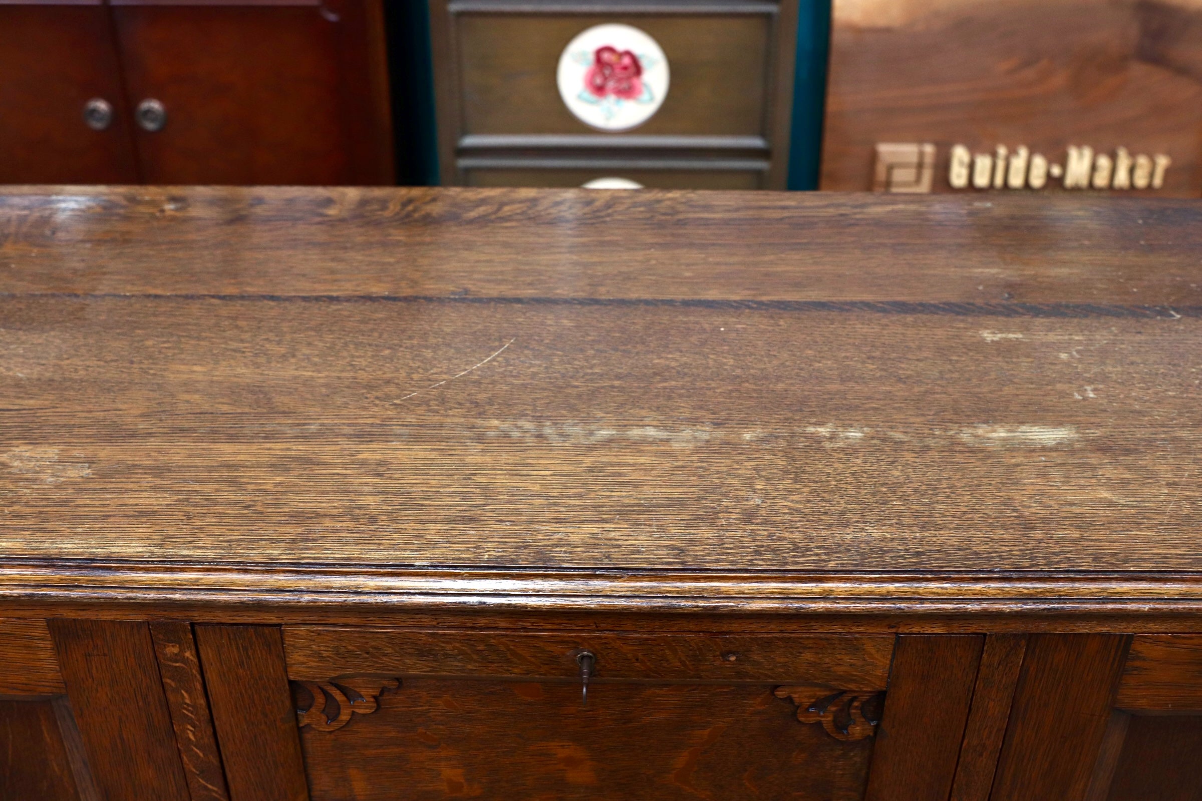 GMJH177○Lloyd’s Antiques / ロイズ・アンティークス 英国アンティーク サイドボード オーク材 クラシック 店舗什器 ヴィンテージ 稀少