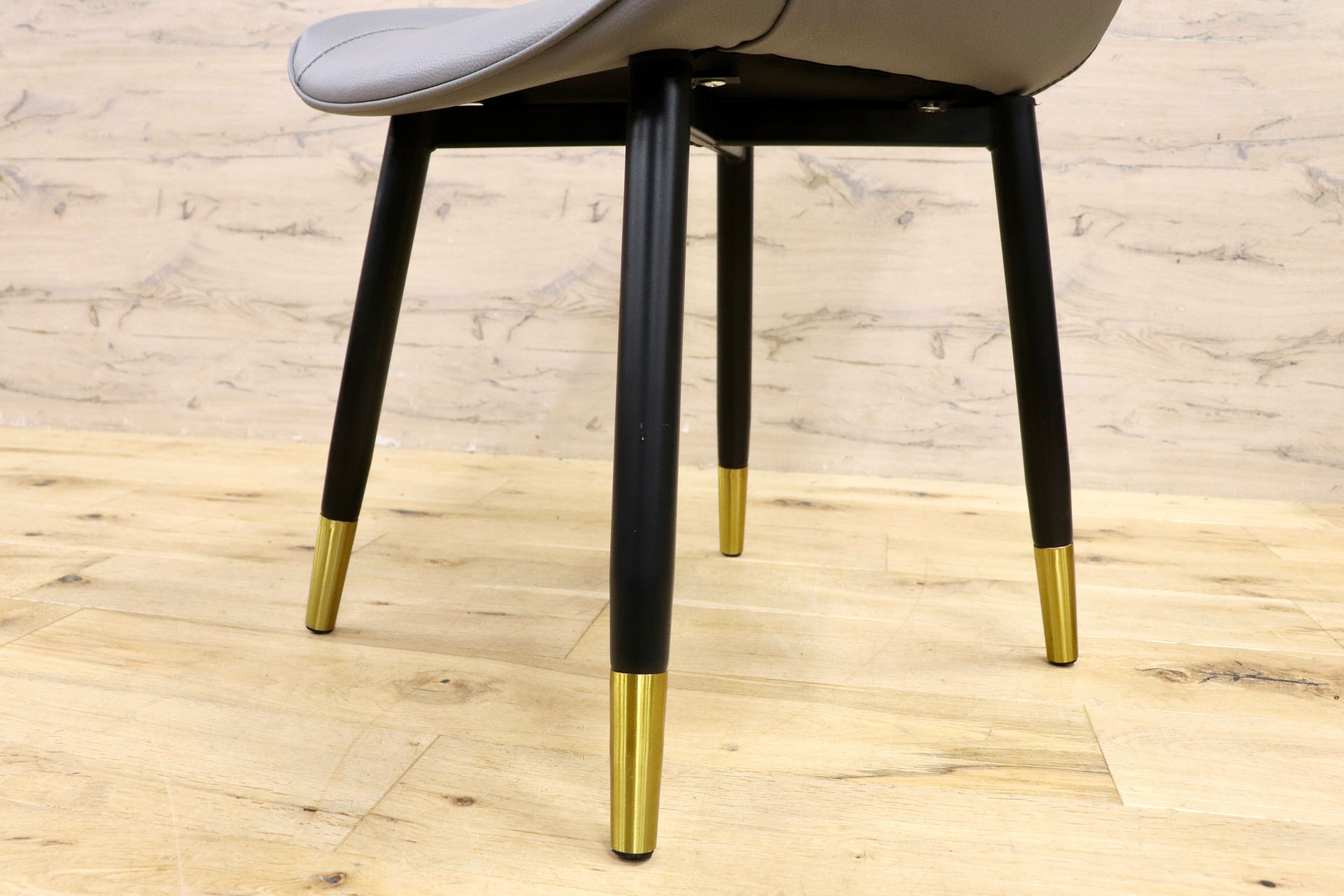 GMIS334B○モダン ダイニングチェア アームレスチェア 椅子 食卓椅子 レザー 本革 ナチュラル シンプル スタイリッシュ 展示品