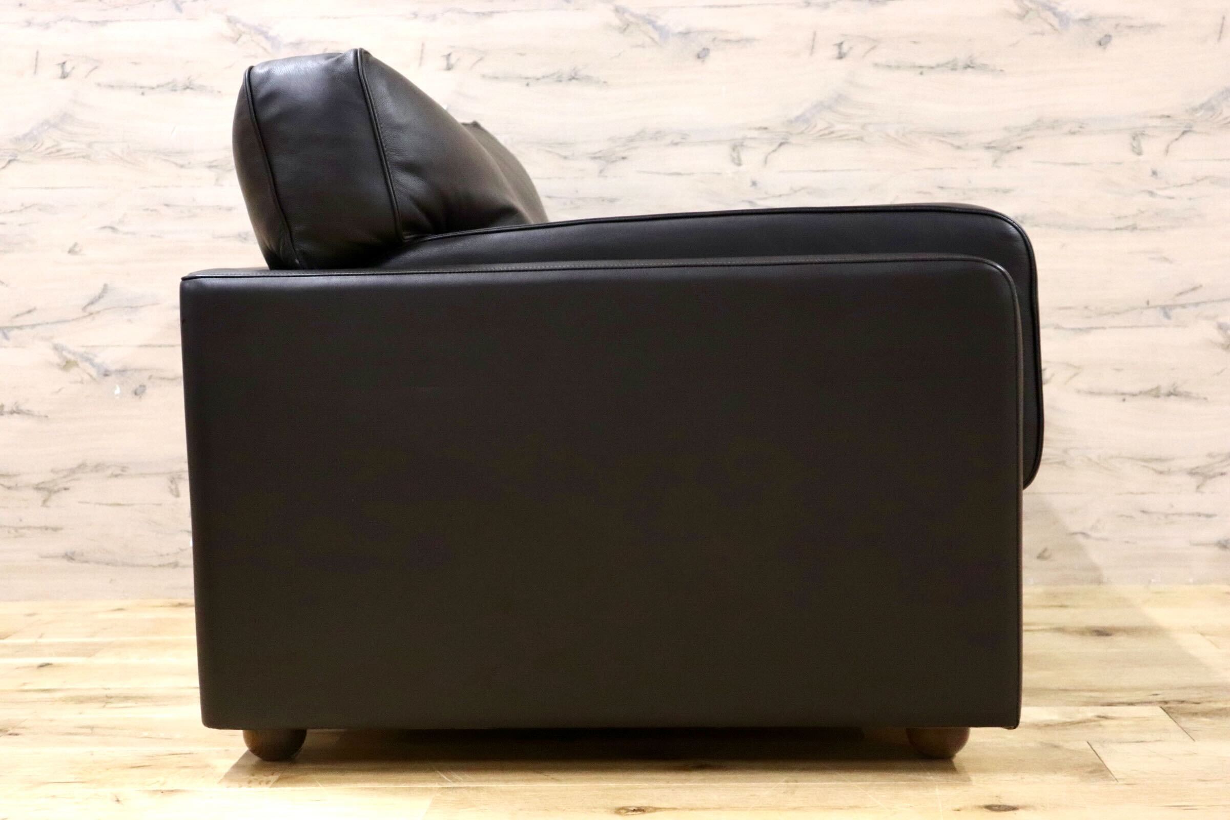 GMHN201A○PoltronaFrau / ポルトローナフラウ 1人掛けソファ シングルソファ イタリア製 総革 ダークブラウン IDC大塚家具 定価約150万