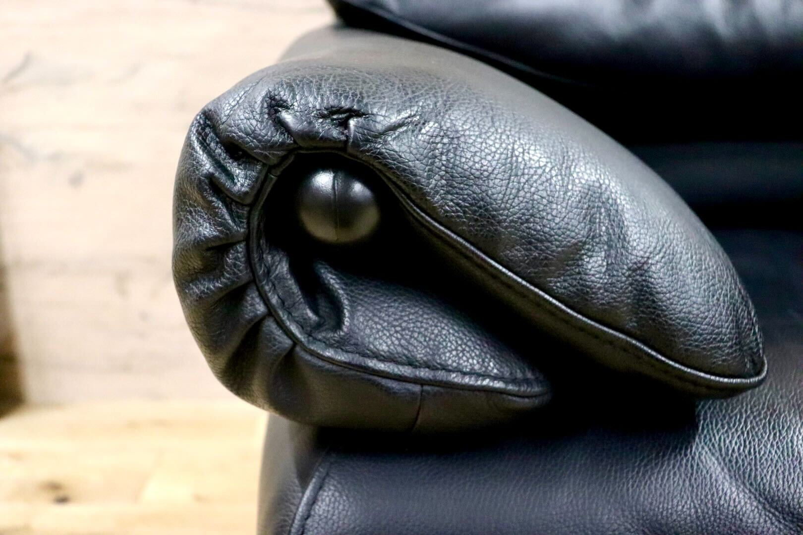 GMGK572B○Poltromec / ポルトロメック ジェミニ 1人掛けソファ シングルソファ 黒総革 イタリアモダン 定価約30万 美品