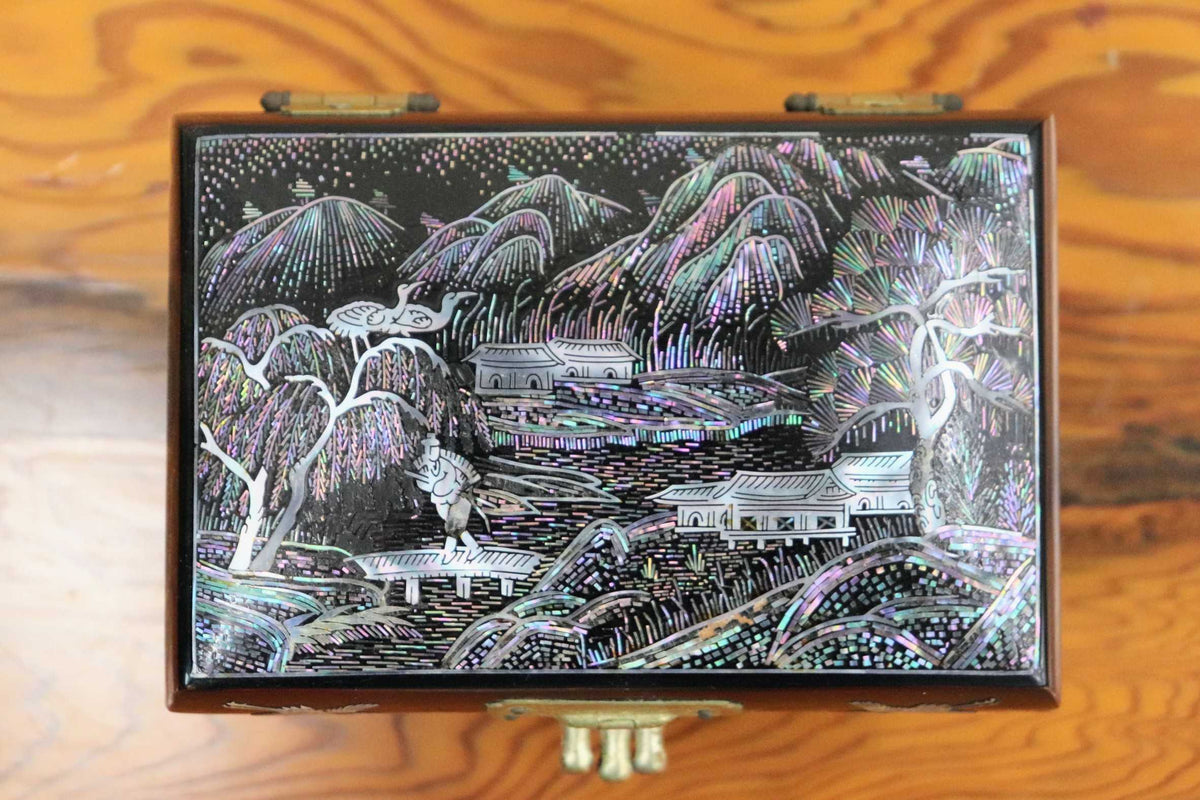 GMJO137J◯韓国 伝統工芸 螺鈿細工 宝石箱 ジュエリーボックス 小物入れ 山水図 漆器 アクセサリーケース アンティーク レトロ