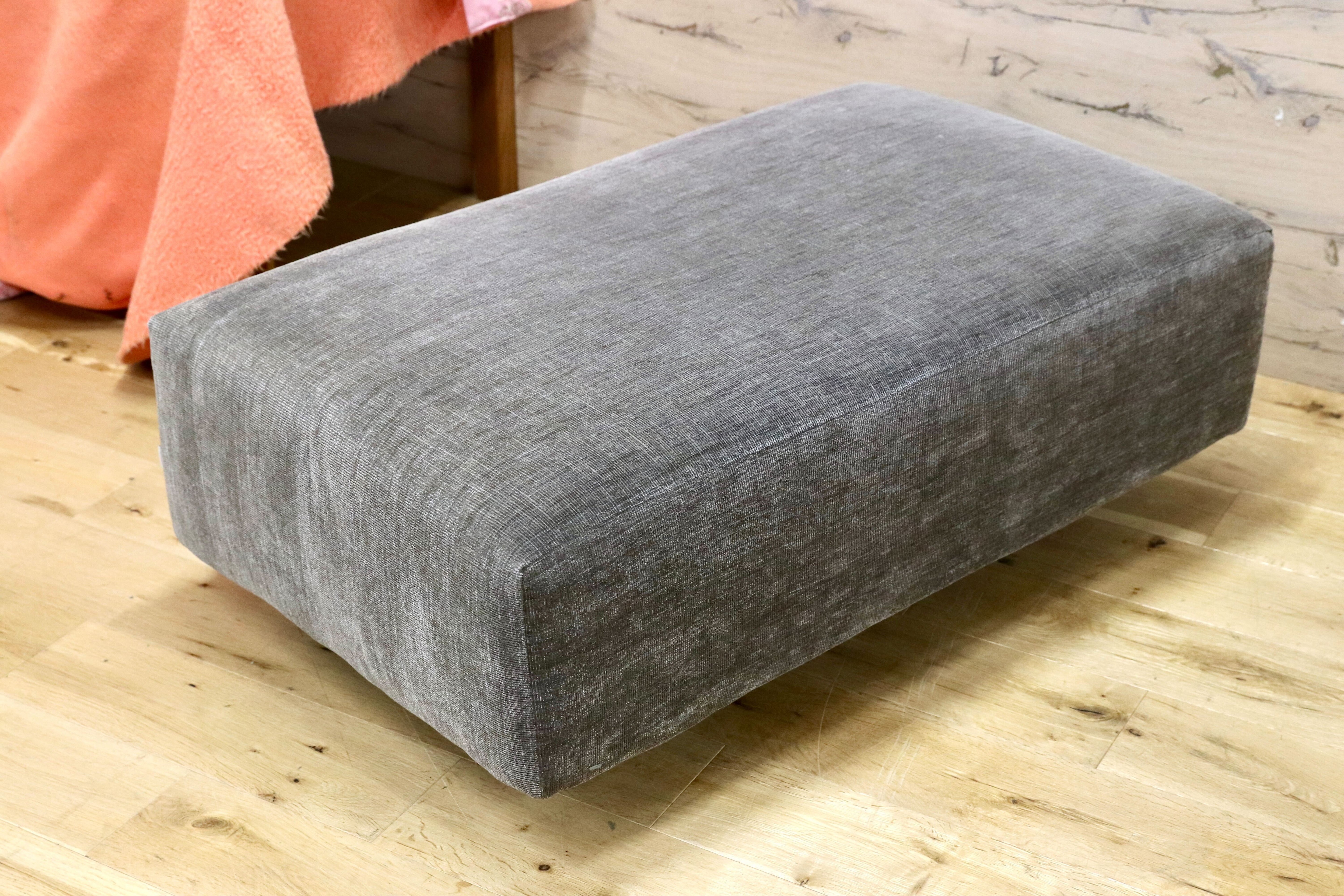 GMIK793B○BoConcept / ボーコンセプト Hampton ハンプトン オットマン スツール ソファ ファブリック 北欧 デンマーク