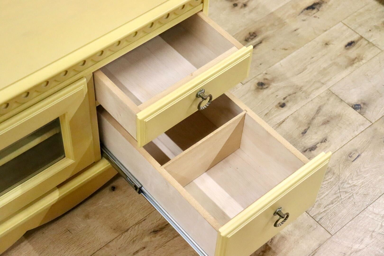 GMHH324○IDC大塚家具 マリアンディール TVボード AVボード ローボード リビング収納 フレンチカントリー エレガント 定価約20万