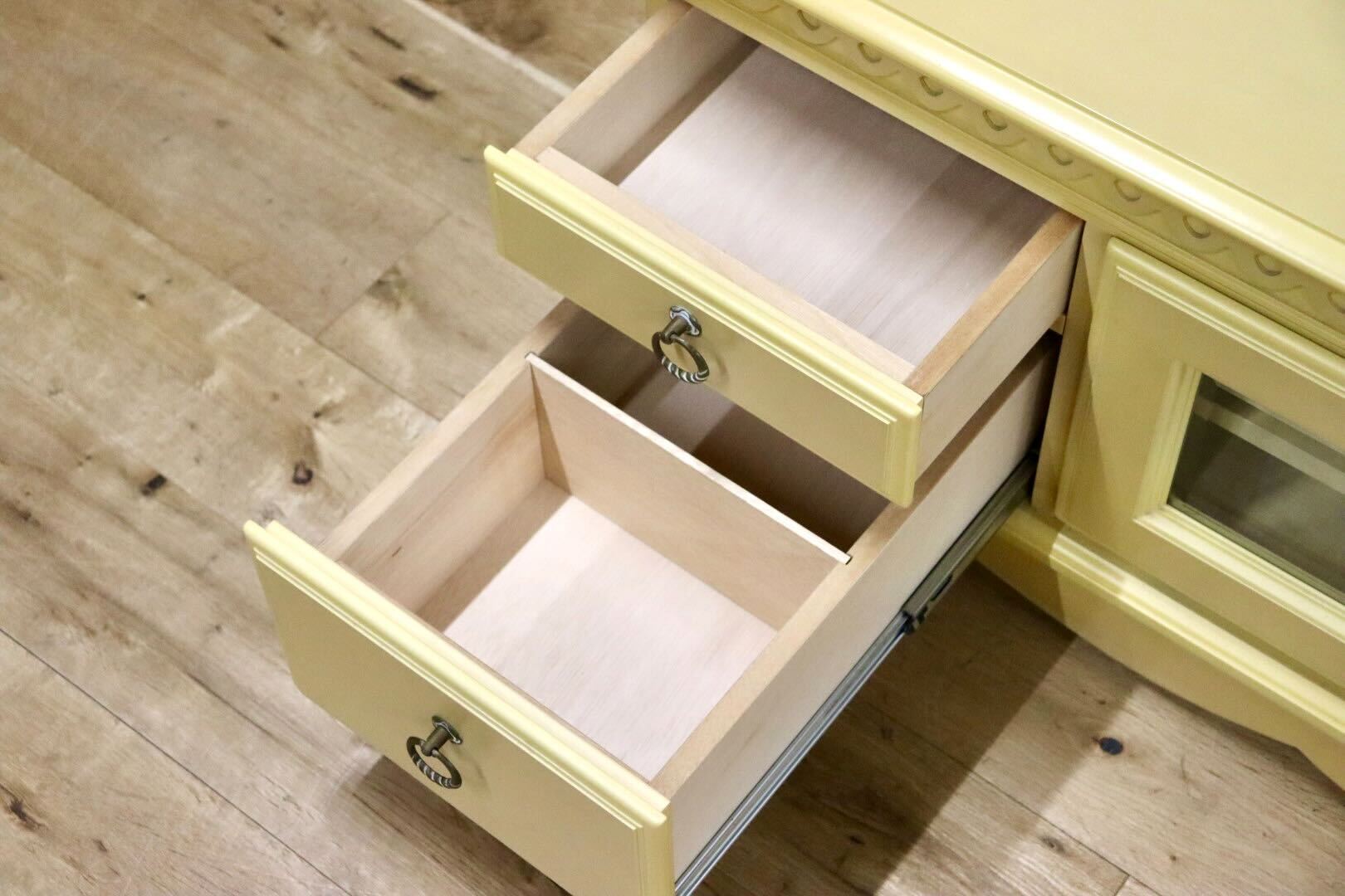 GMHH324○IDC大塚家具 マリアンディール TVボード AVボード ローボード リビング収納 フレンチカントリー エレガント 定価約20万