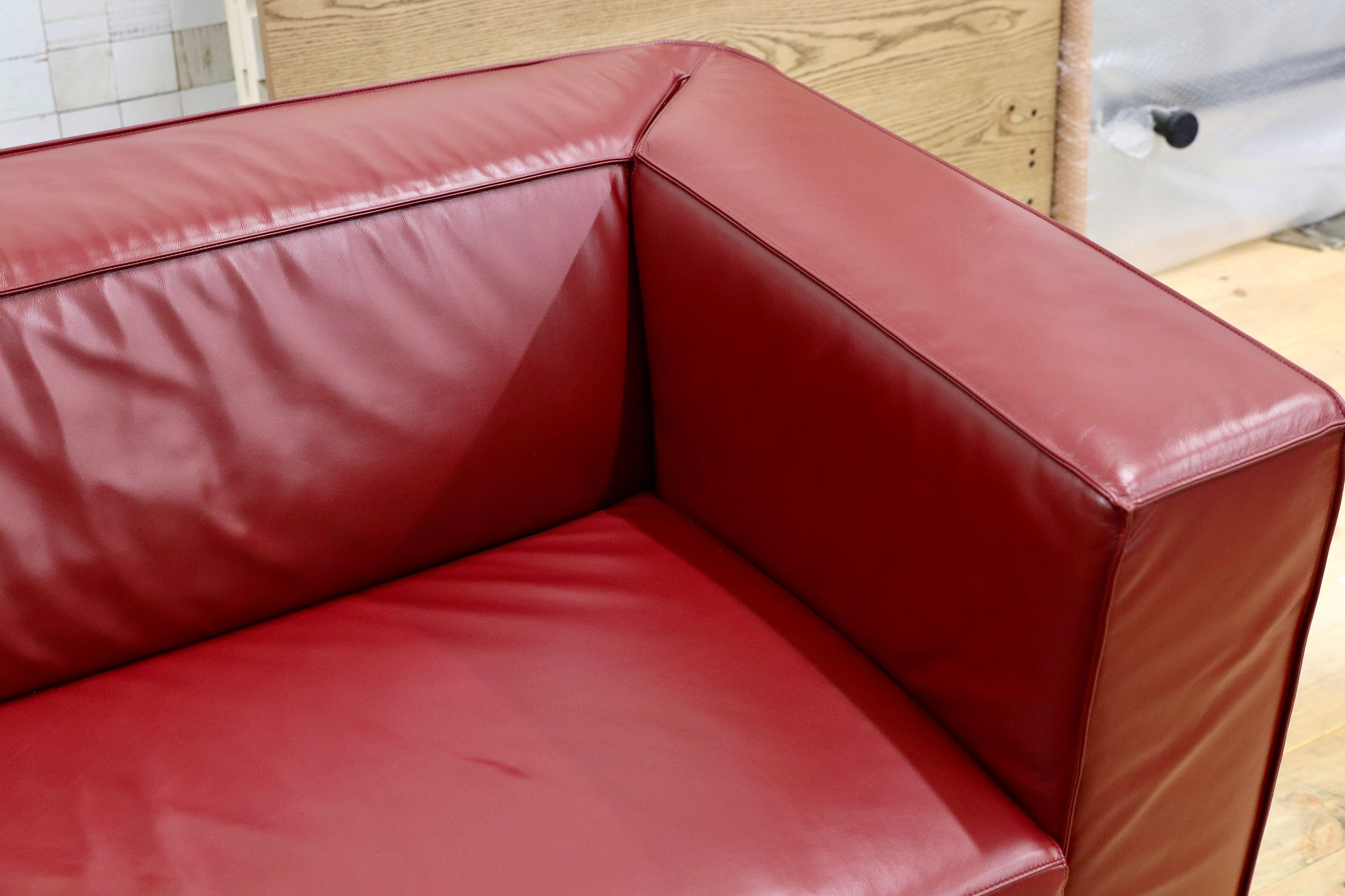 GMIS200○Cassina / カッシーナ 特注 3人掛けソファ トリプルソファ オットマン付き ガーネットカラー 本革 イタリアモダン 最高級