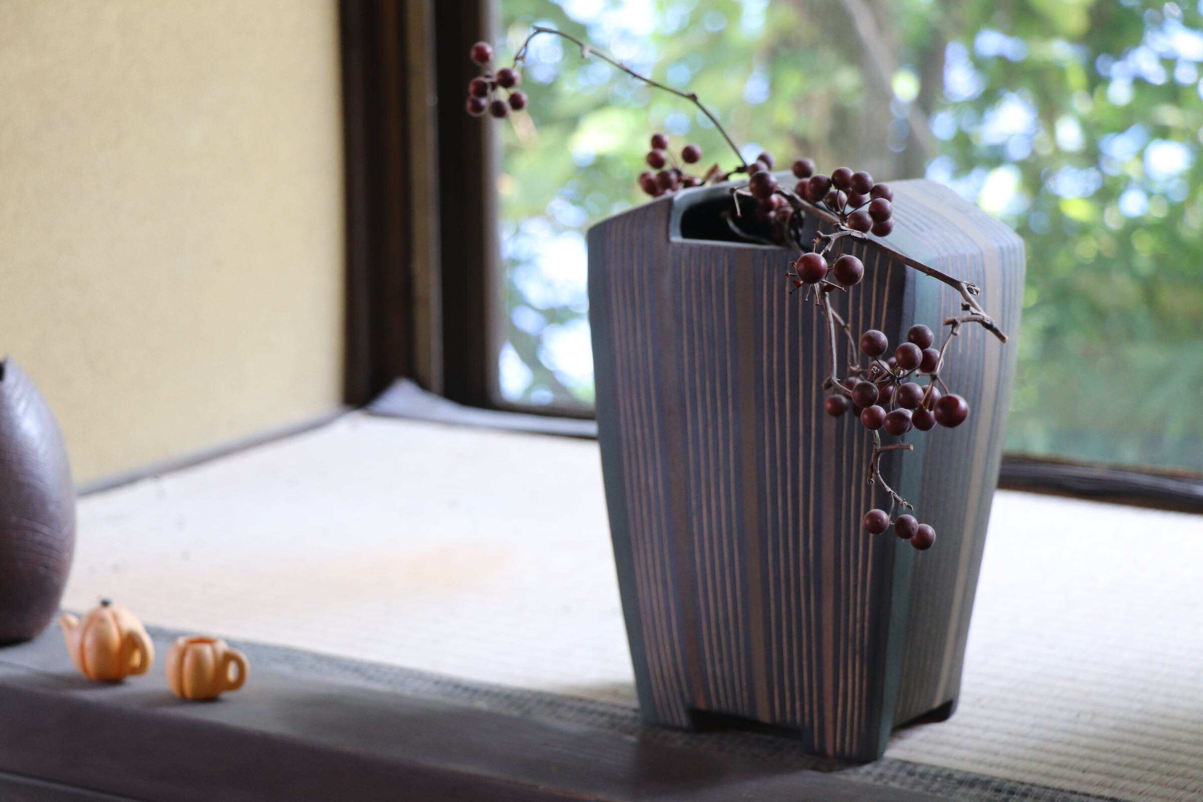 GMJI51◯市野悟窯 市野哲次 丹波焼 花瓶 花器 花入 陶器 現代陶芸 丹波篠山 作家物