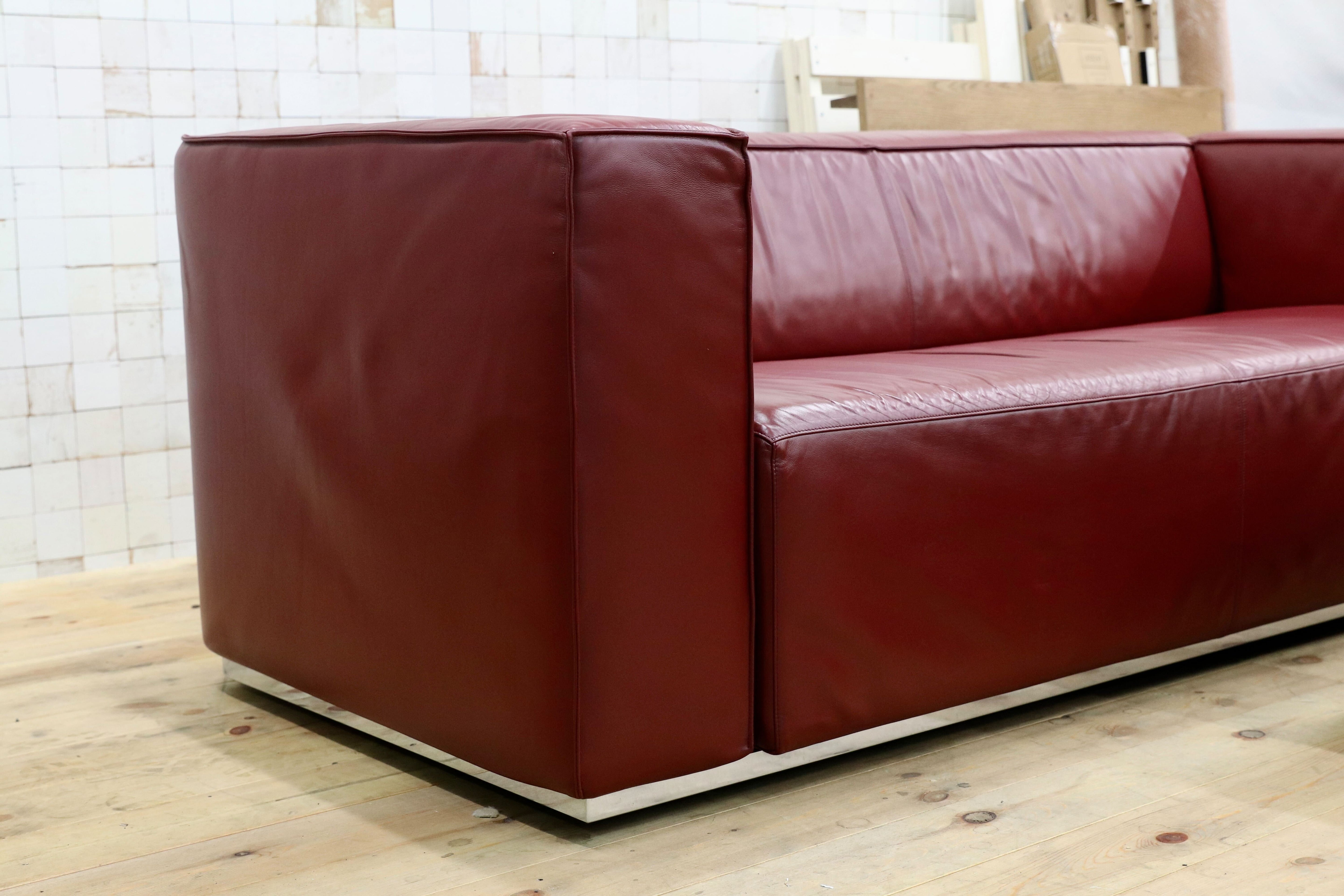 GMIS200○Cassina / カッシーナ 特注 3人掛けソファ トリプルソファ オットマン付き ガーネットカラー 本革 イタリアモダン 最高級