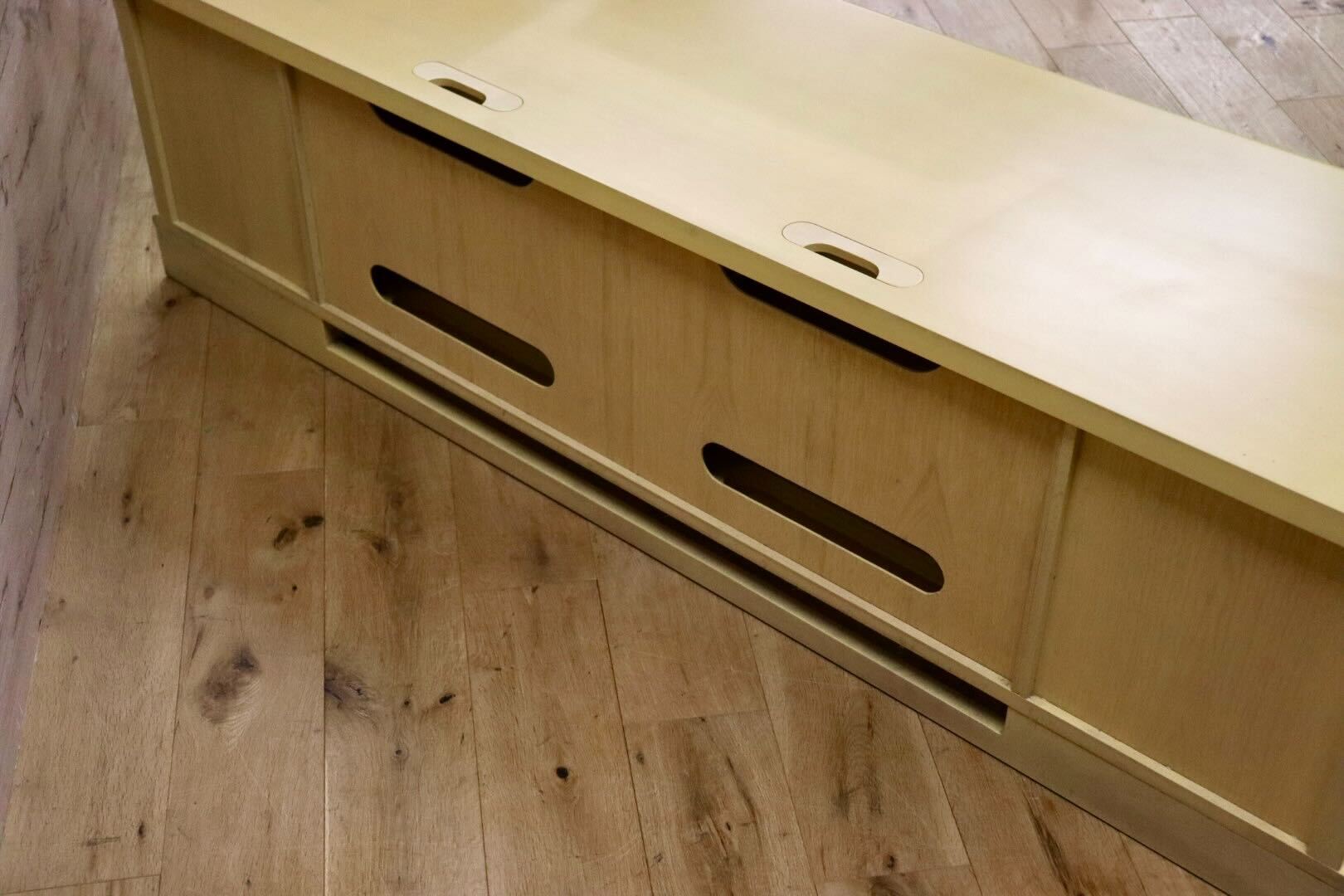 GMHH324○IDC大塚家具 マリアンディール TVボード AVボード ローボード リビング収納 フレンチカントリー エレガント 定価約20万