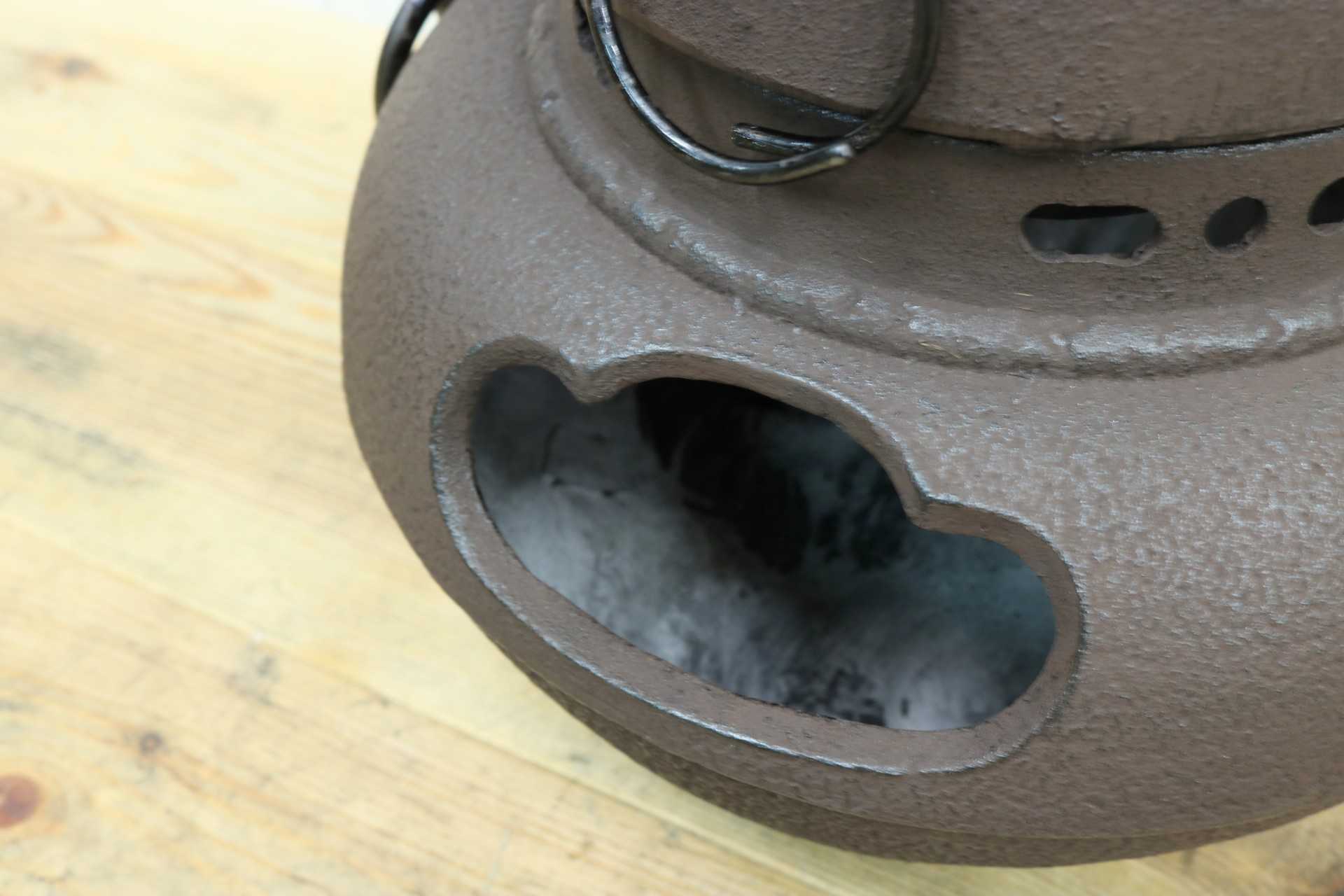 GMJK363A◯いち楽 鬼面風炉 茶釜 釜鐶付 風炉釜 茶道具 鉄器 鉄製 古道具 煎茶道具 茶道 風炉 鉄釜 時代物 伝統工芸