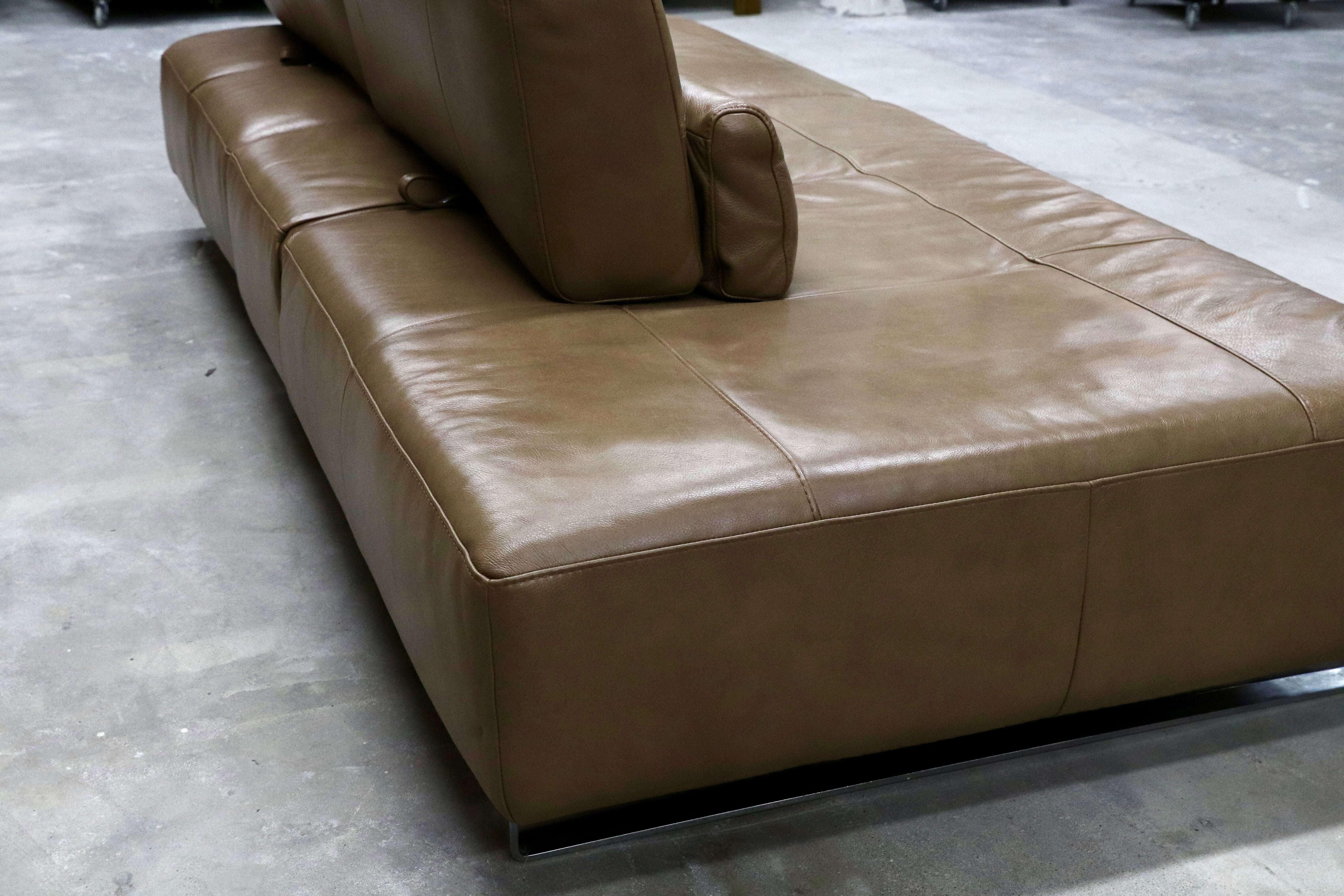 GMHN202○niccoline / ニコライン 本革 レザー カウチソファ 背もたれ可動式 イタリア製 高級家具 モダン 検)cassina b&b arflex