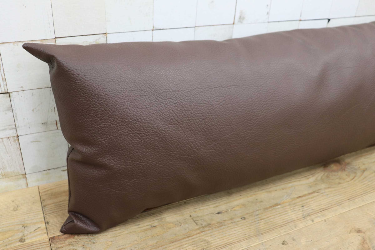 GMJK124◯IDC大塚家具 クッション ロングクッション 長方形 ブラウン 合皮 インテリア モダン 展示品