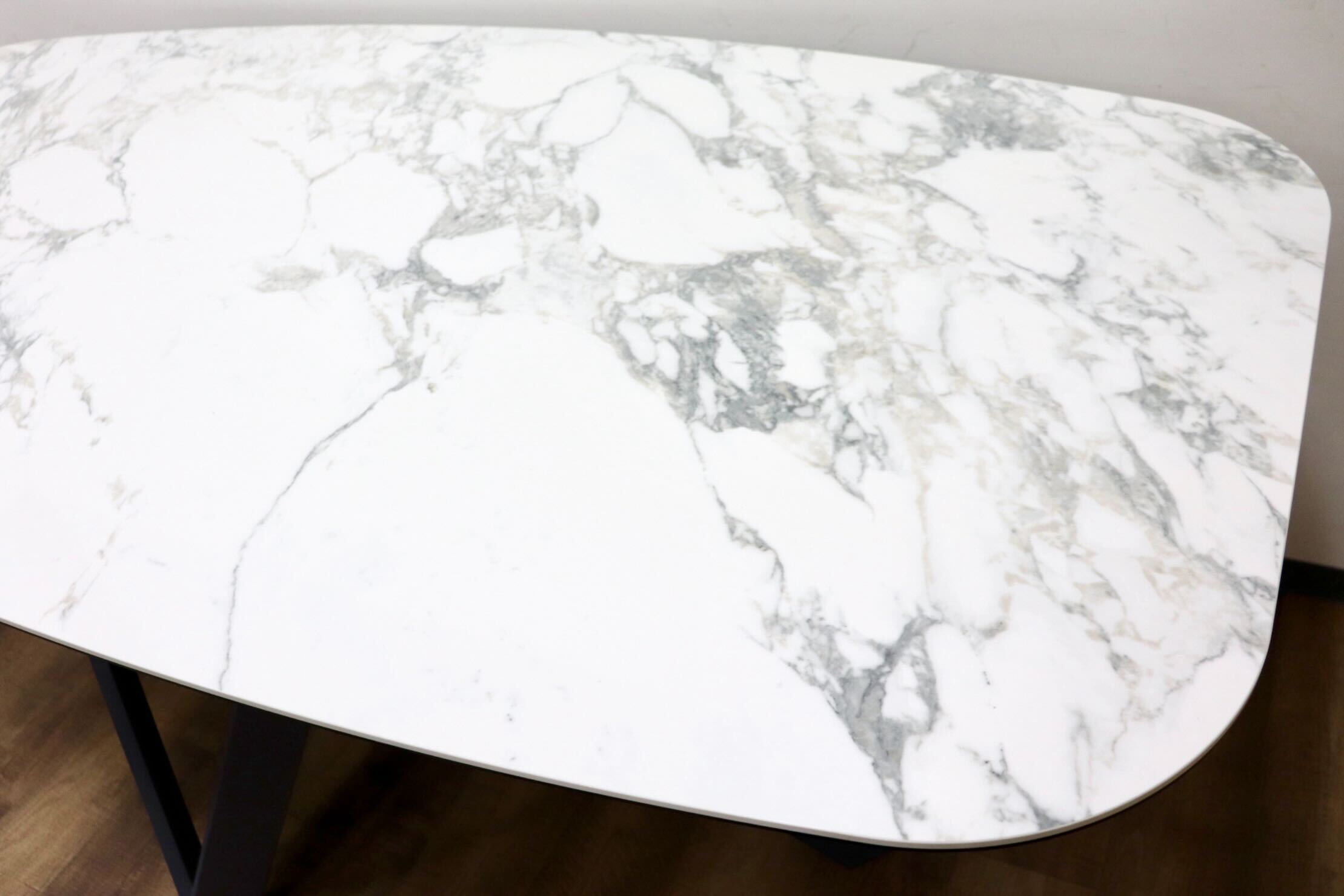 GMHK150○Calligaris / カリガリス CARTESIO カルテジオ ダイニングテーブル 大理石 IDC大塚家具 定価50万 展示品※発送不可