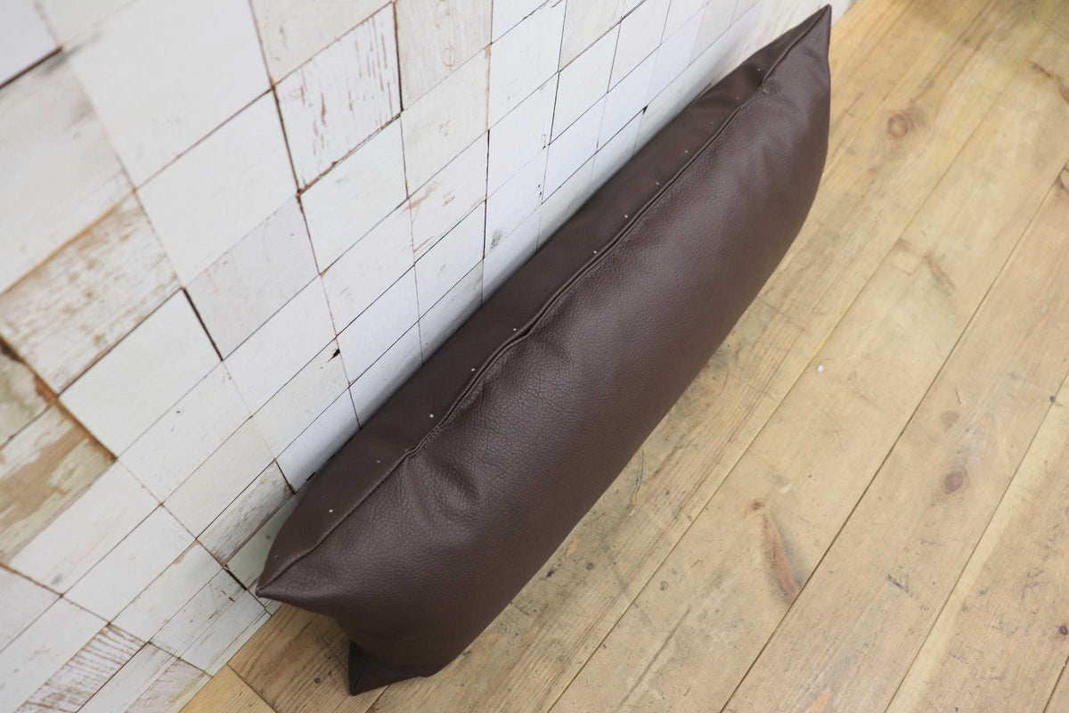 GMJK124◯IDC大塚家具 クッション ロングクッション 長方形 ブラウン 合皮 インテリア モダン 展示品