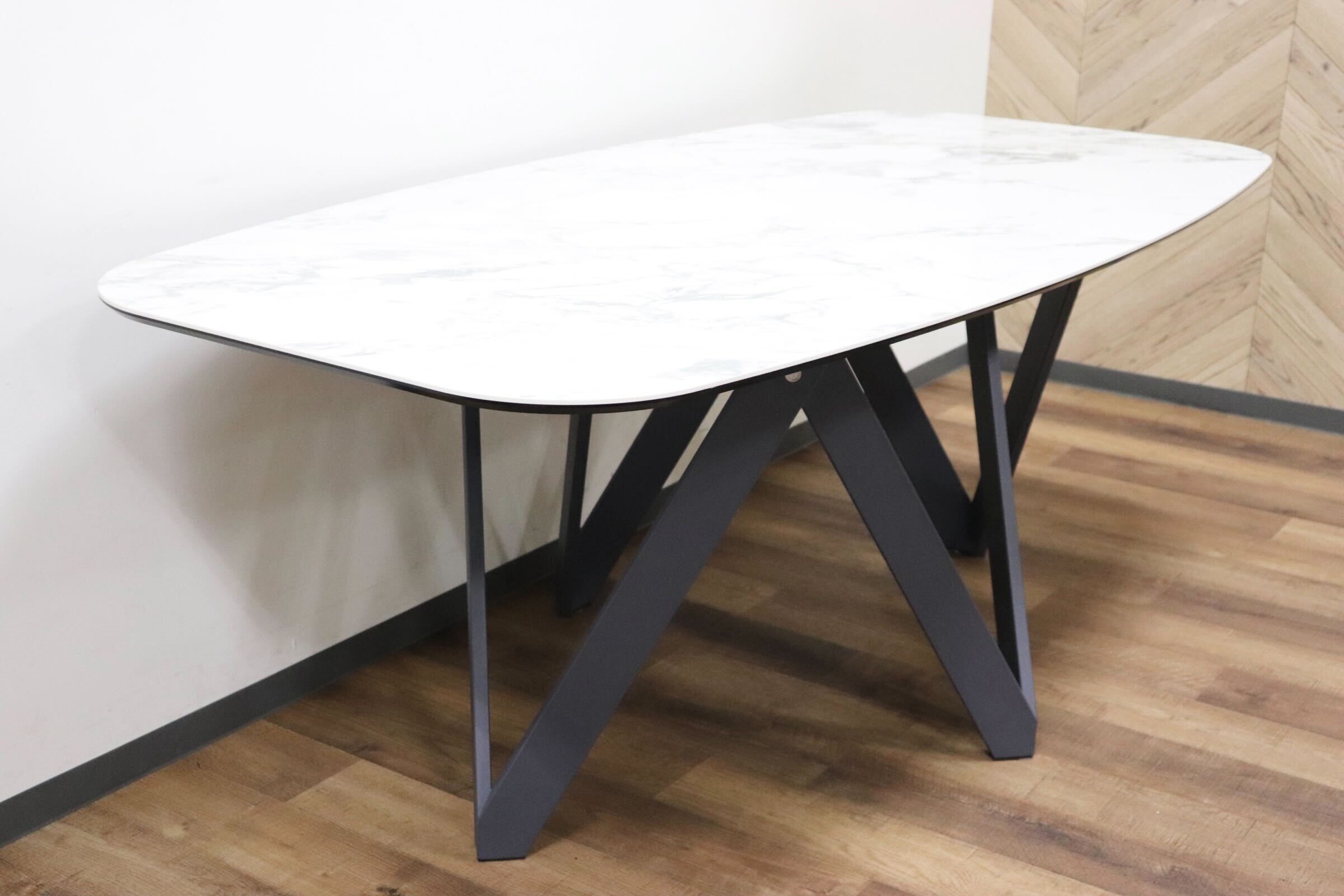 GMHK150○Calligaris / カリガリス CARTESIO カルテジオ ダイニングテーブル 大理石 IDC大塚家具 定価50万 展示品※発送不可