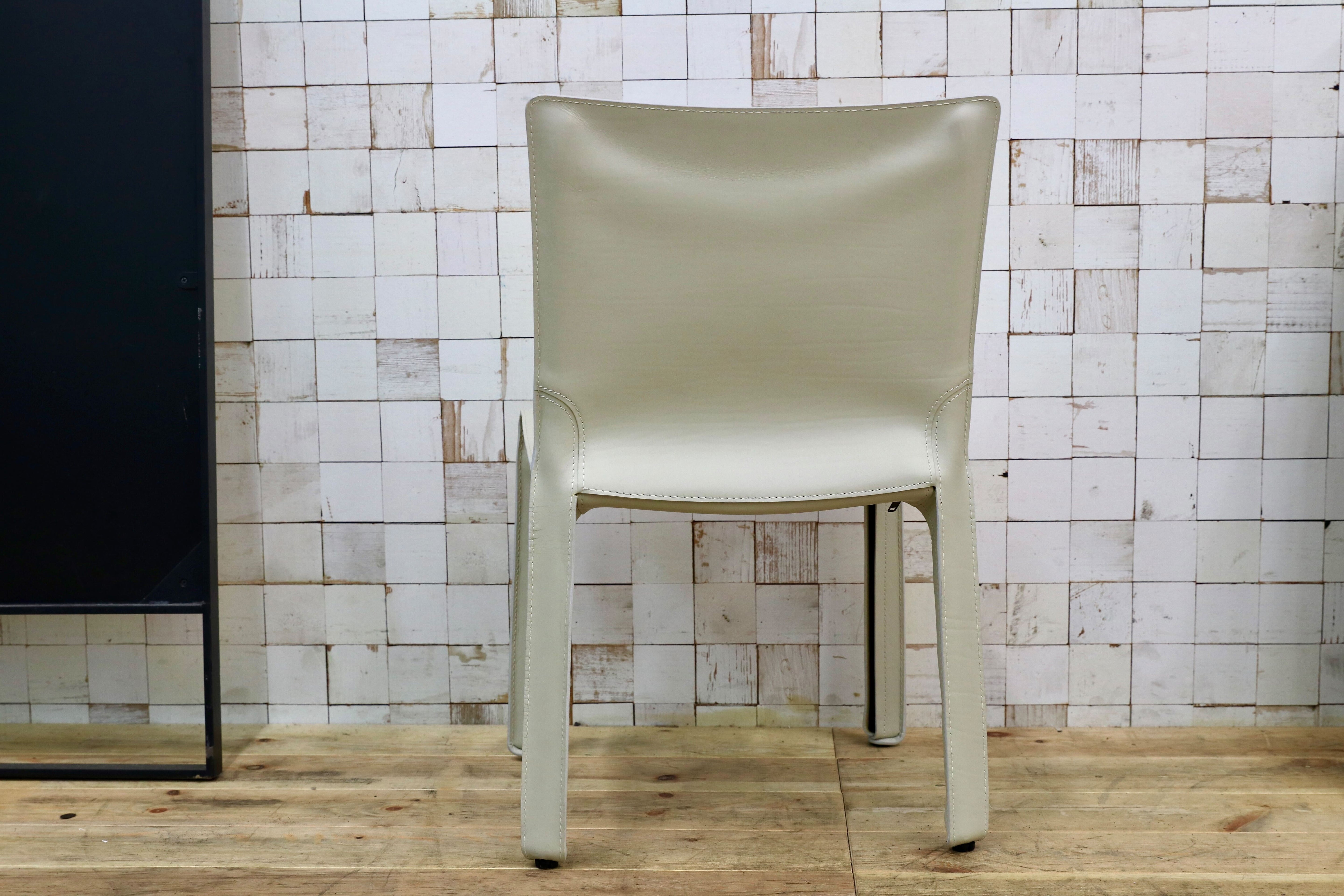 GMIO74B○Cassina / カッシーナ 413 CAB キャブチェア マリオ・ベリーニ 椅子 マットアイボリー レザー イタリアモダン 定価30.8万