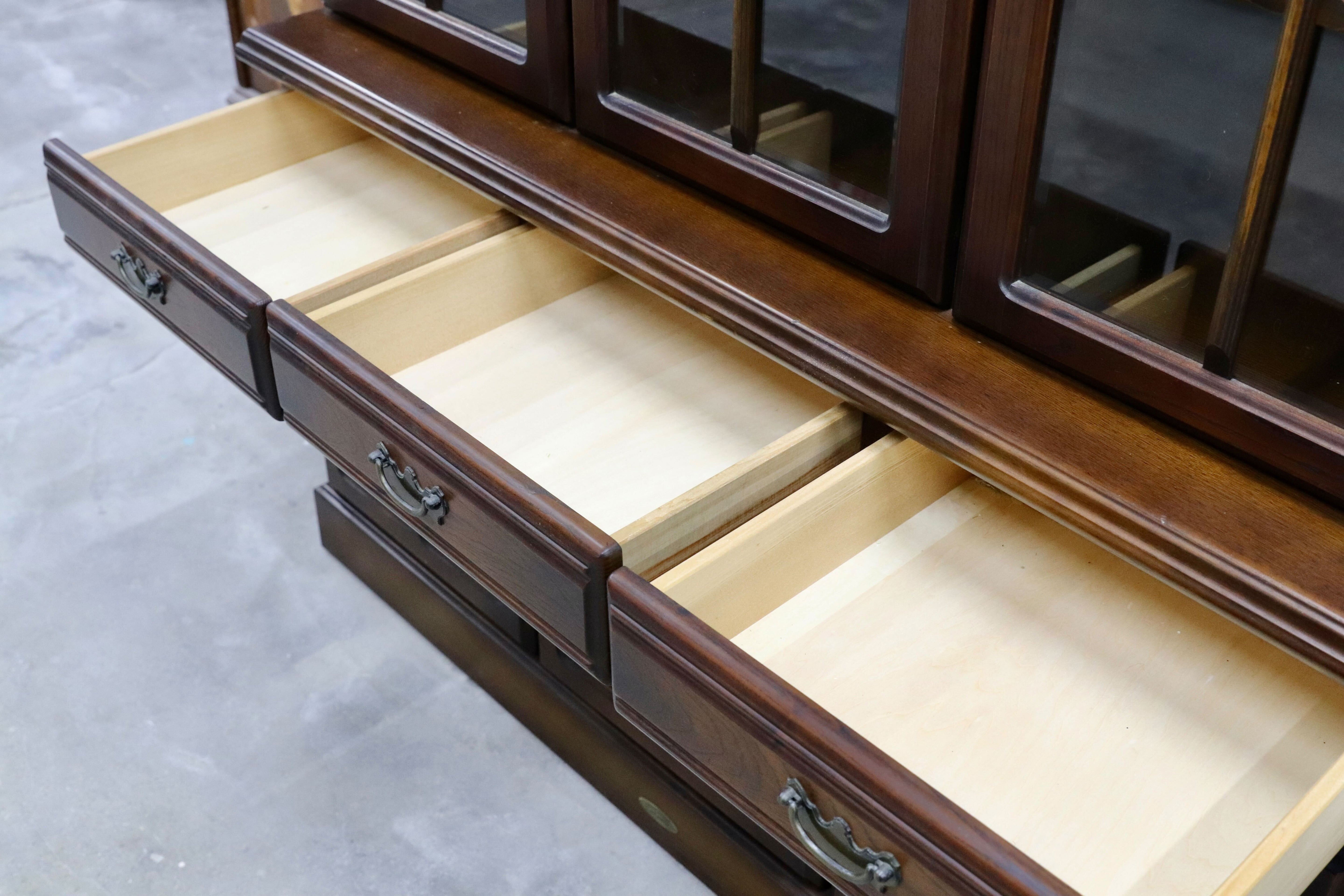 GMHS528○ATLANTA / アトランタ IDF太田長 食器棚 飾り棚 キャビネット 水屋棚 アーリーアメリカン クラシック アンティーク調