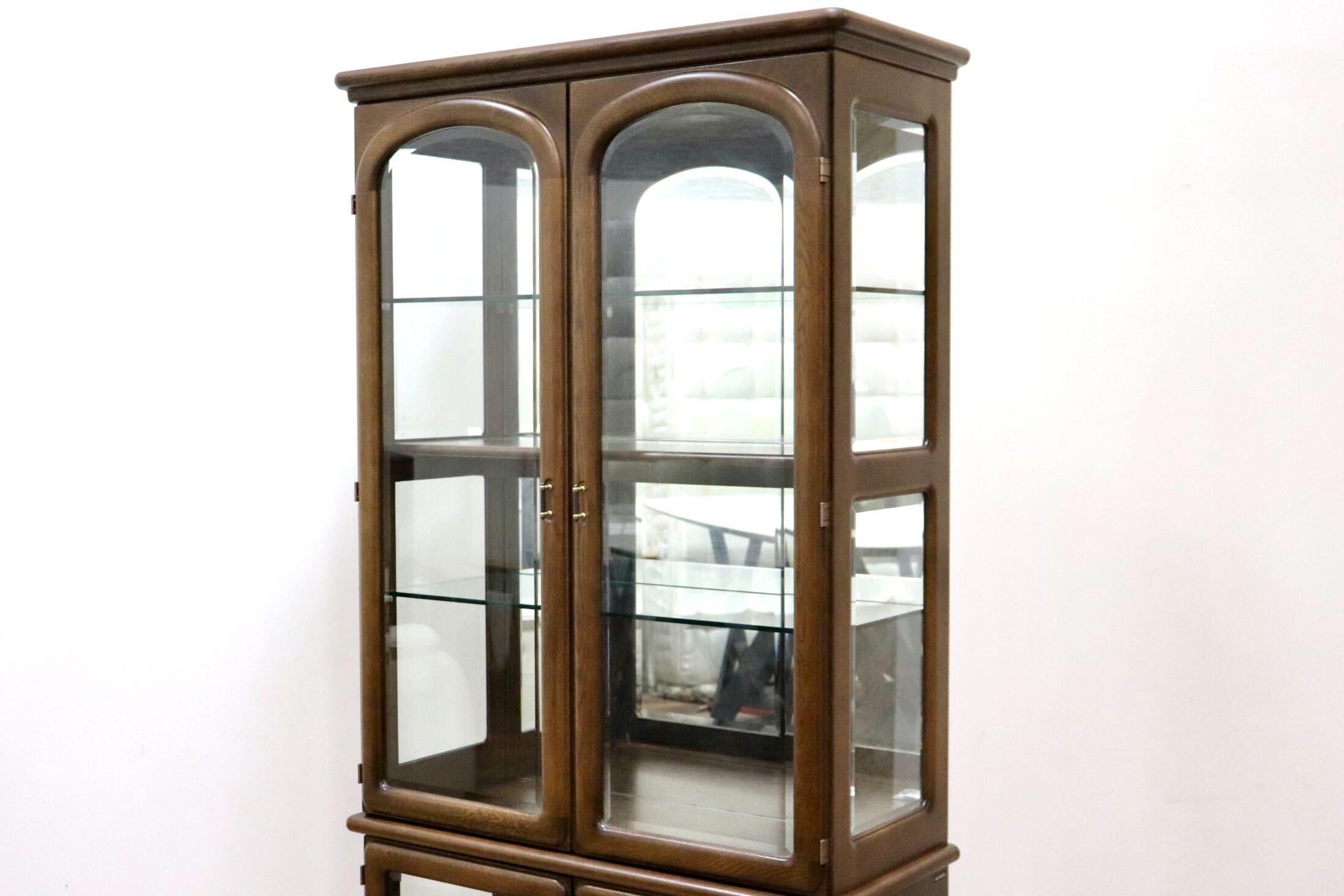 GMHS86○karimoku / カリモク キュリオケース 飾り棚 収納棚 ガラスキャビネット 照明付き カントリー クラシック 国産家具