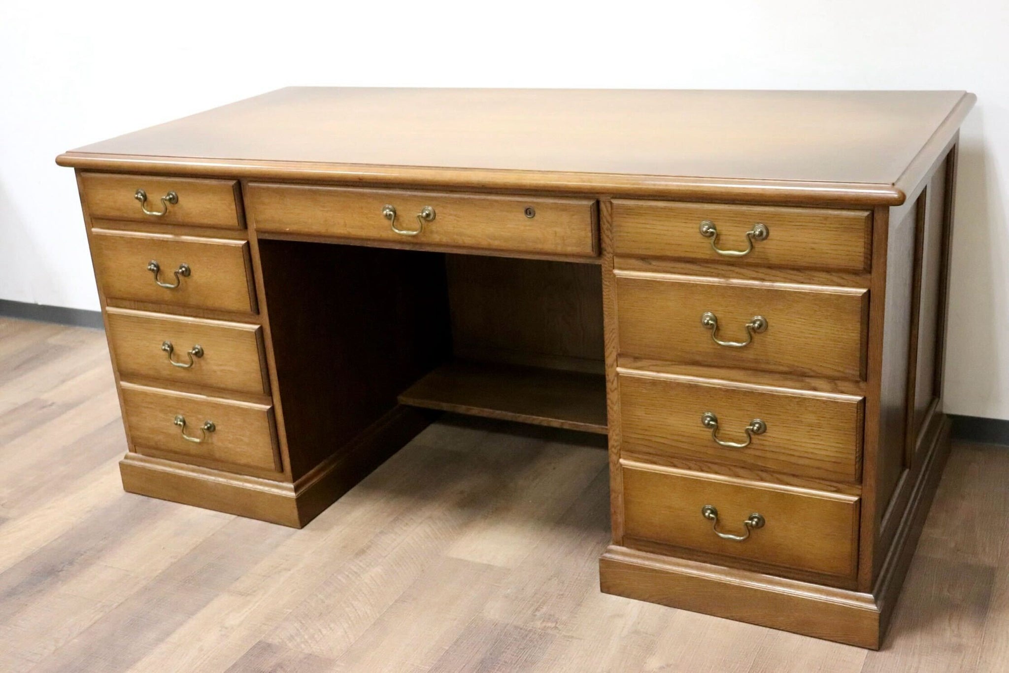 IMG_3669_0d38b617-1e1d-447f-  