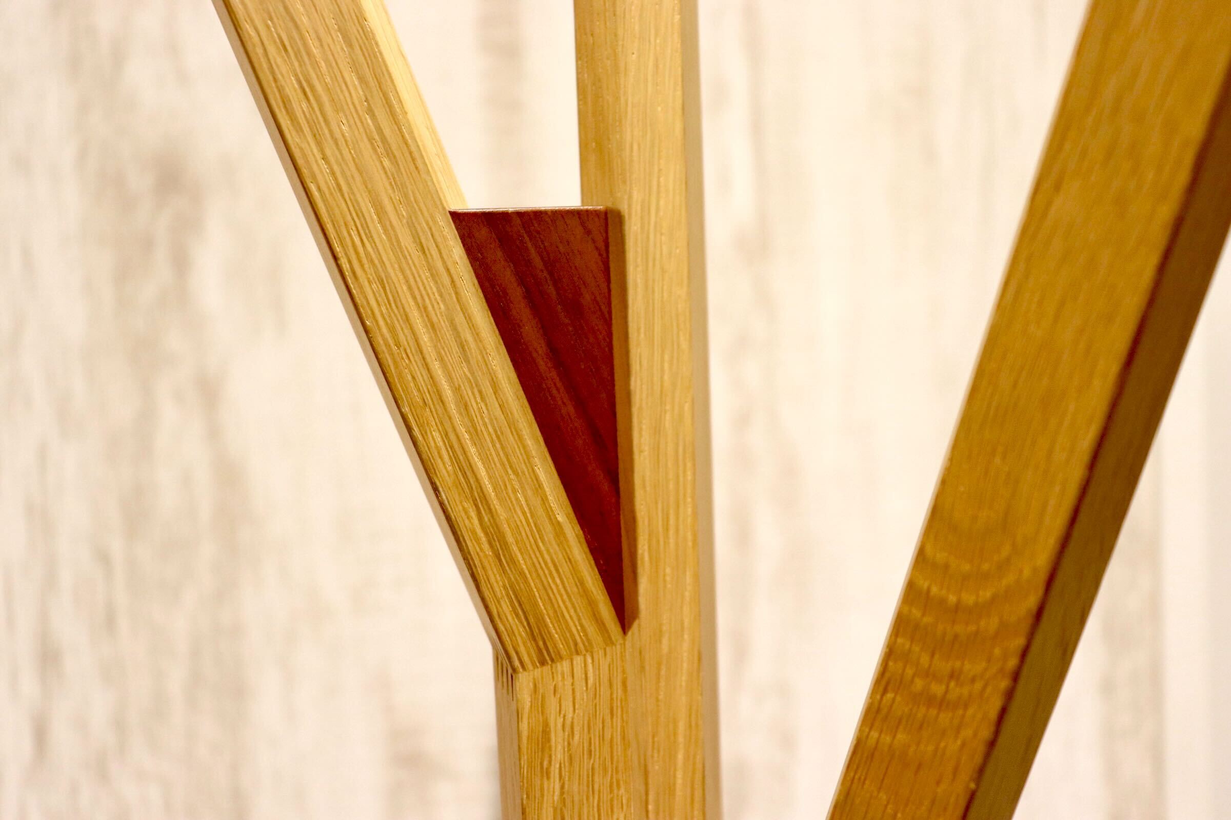 GMIS162◯匠工芸 / TAKUMI ポールハンガー コートハンガー ハンガーラック 帽子掛け オーク材 国産家具 定価約4.8万 展示品