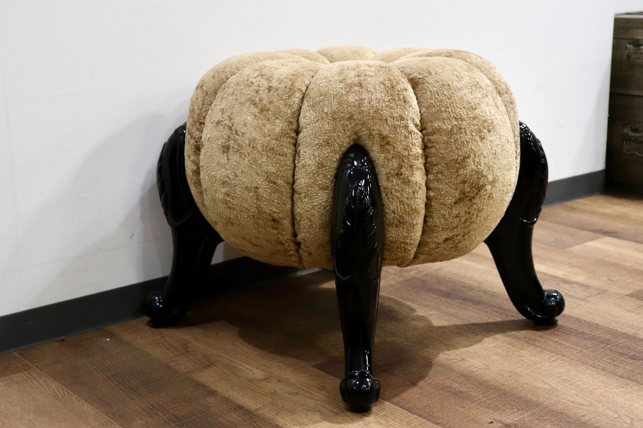 GMHH489E○パンプキンスツール アンティーク調 猫脚 ファブリック オットマン 腰掛け ヨーロピアン エレガント チェア 展示品