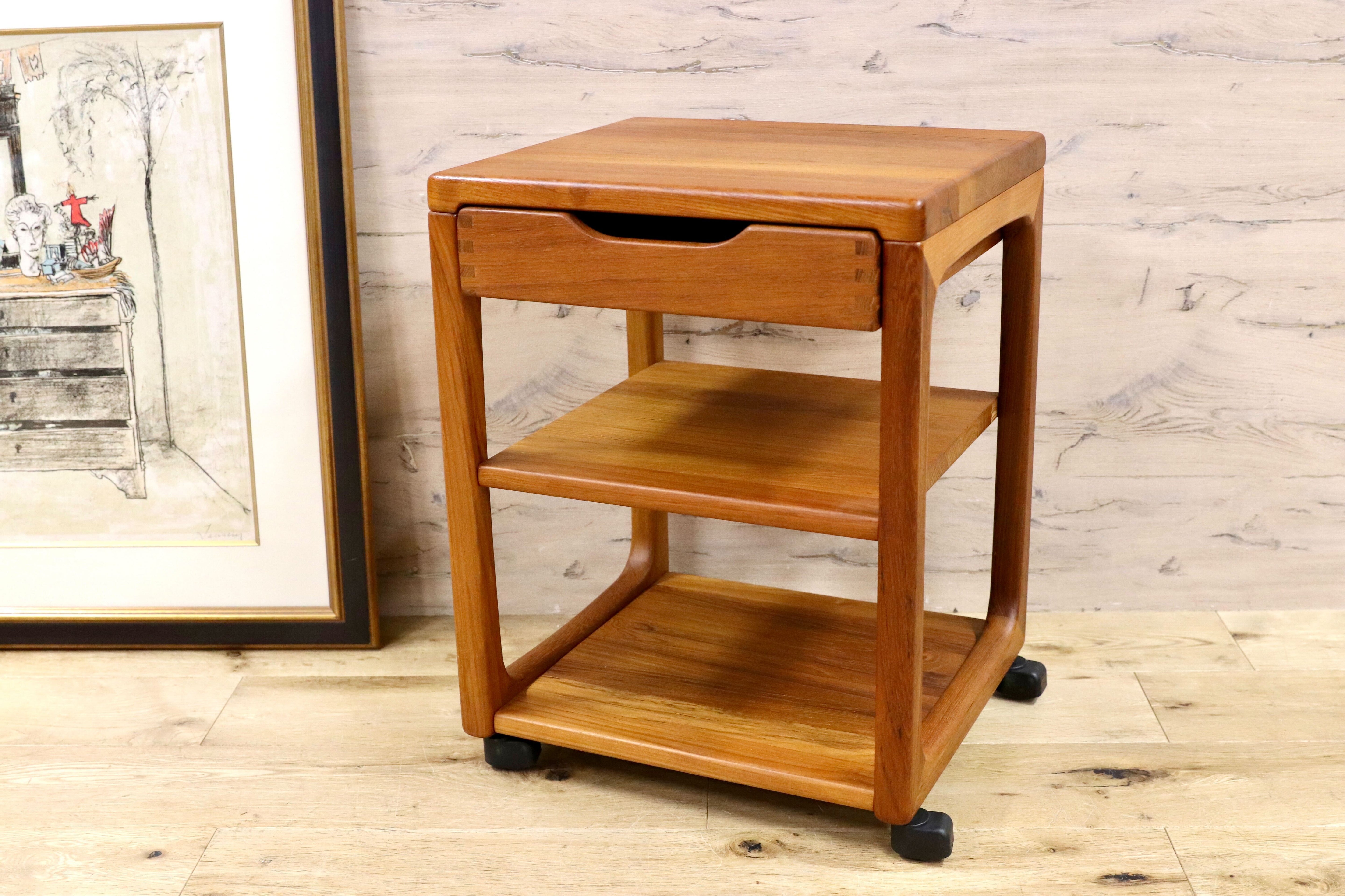 GMGH442○北欧家具 チーク無垢材 サイドテーブル コーヒーテーブル エンドテーブル 花台 飾り台 キャスター付き デンマーク