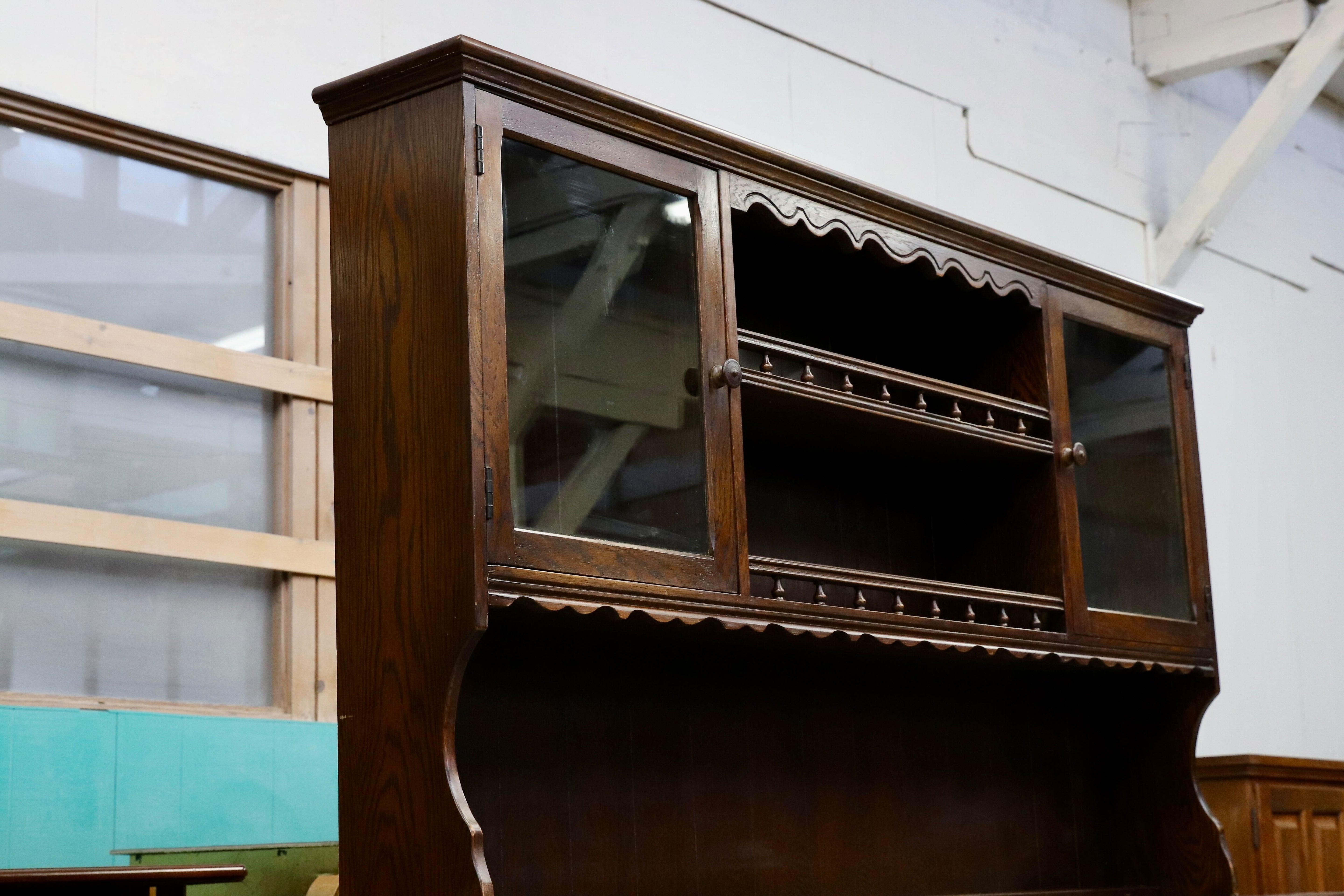 GMHH353○英国 イギリス 西洋 アンティーク キャビネット 飾り棚 オーク ブラウン クラシック ヴィンテージ 1950年代 カップボード 高級