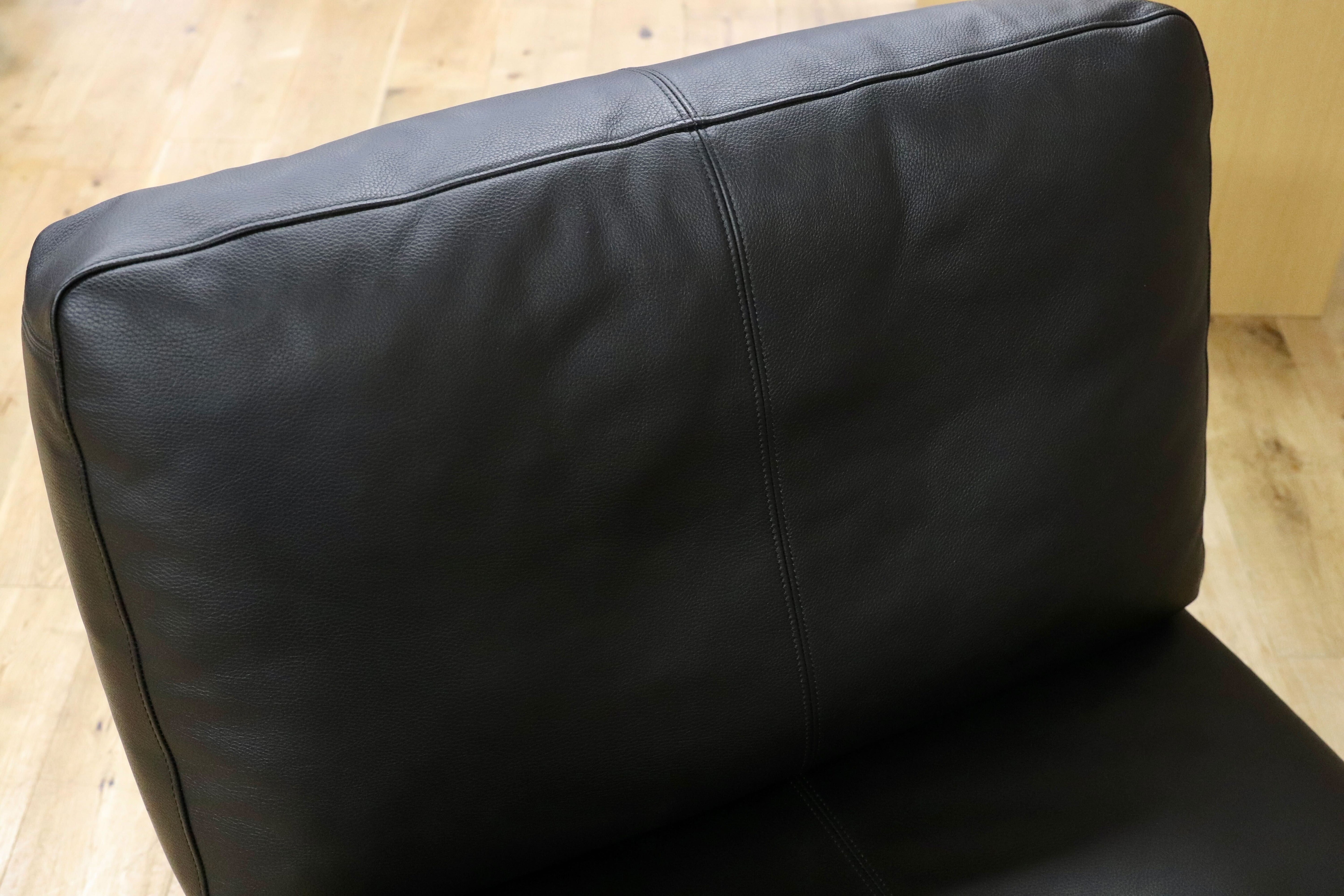 GMGH458○ナガノインテリア / NAGANO INTERIOR LC027 シェーズロングソファ ウォールナット無垢材 黒本革 1人掛けソファ 約20万 展示品