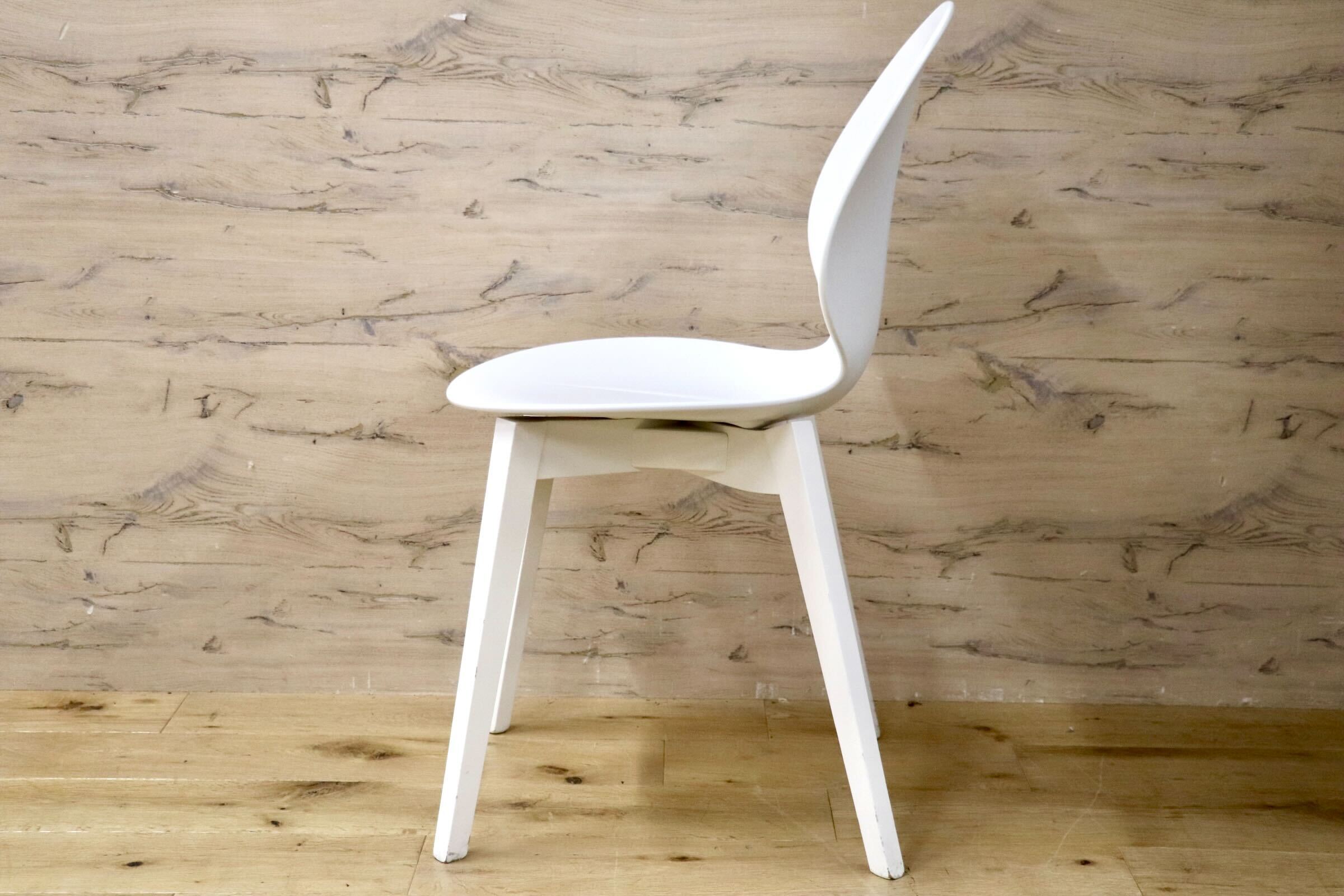 GMJH105B○Calligaris / カリガリス BASIL W バジル ウッド ダイニングチェア 食卓椅子 椅子 ホワイト イタリア 木製脚 モダン