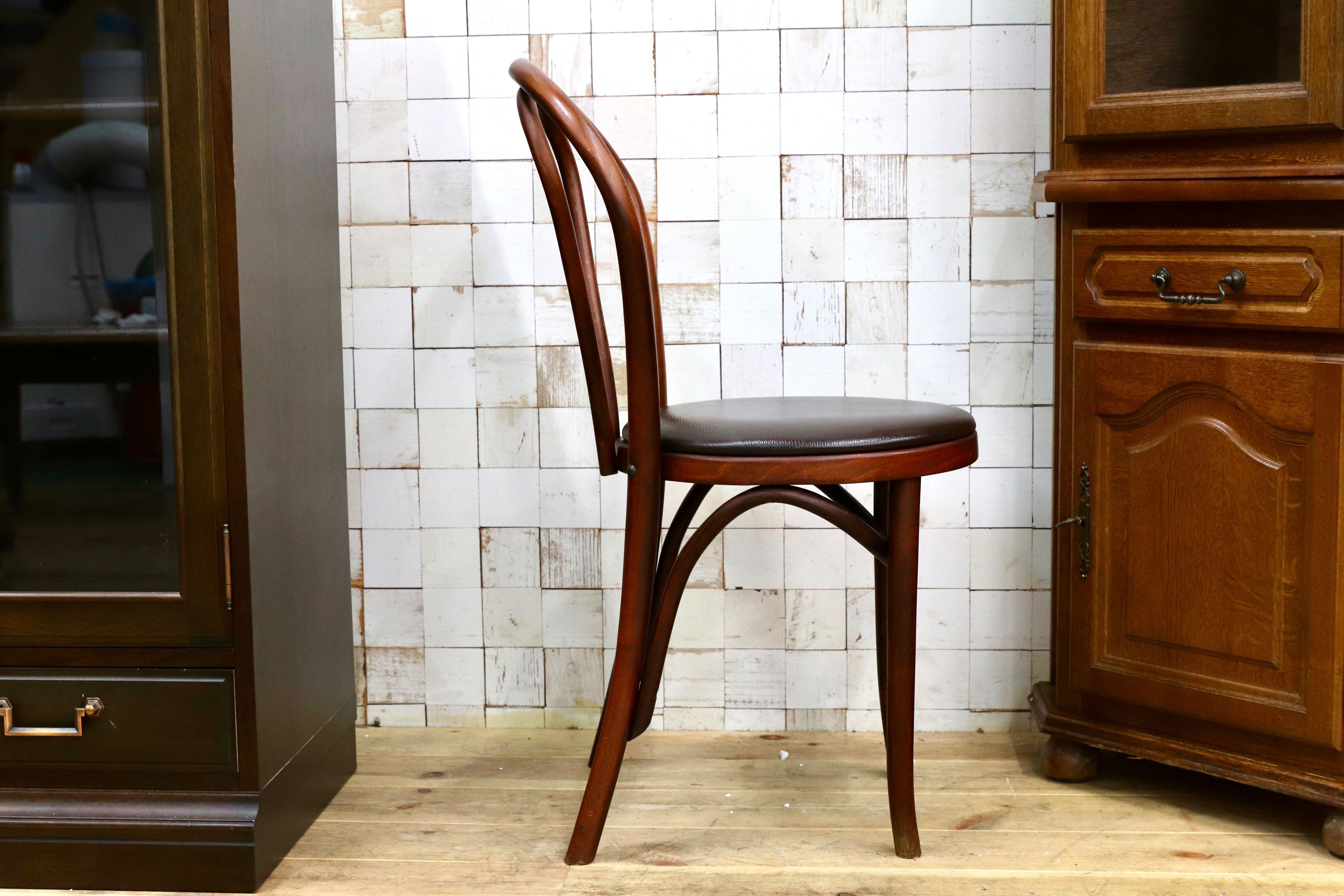 GMIH421B○maruni / マルニ オールド ヴィンテージ ベントウッドチェア ルーマニア製 曲木 アンティーク 合皮 ブナ材 稀少