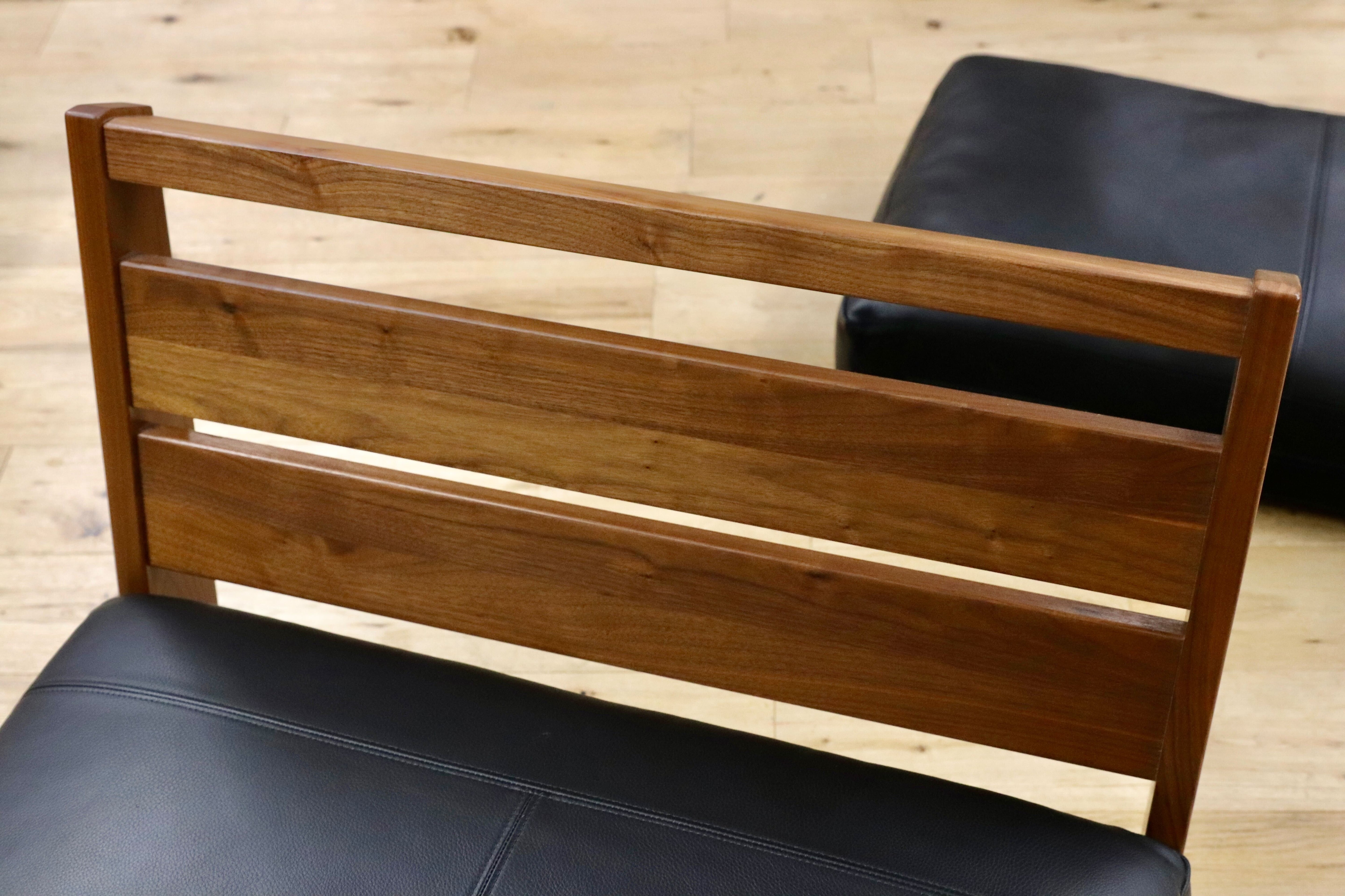 GMGH458○ナガノインテリア / NAGANO INTERIOR LC027 シェーズロングソファ ウォールナット無垢材 黒本革 1人掛けソファ 約20万 展示品