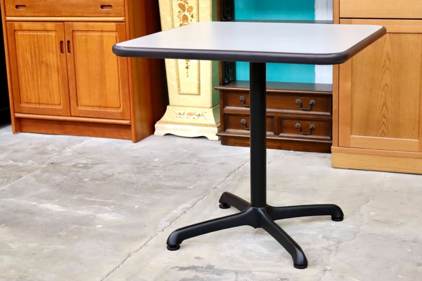 GMIK328F○Steelcase / スチールケース オフィステーブル 会議テーブル アメリカ モダン ミッドセンチュリー 事務所 ヴィンテージ