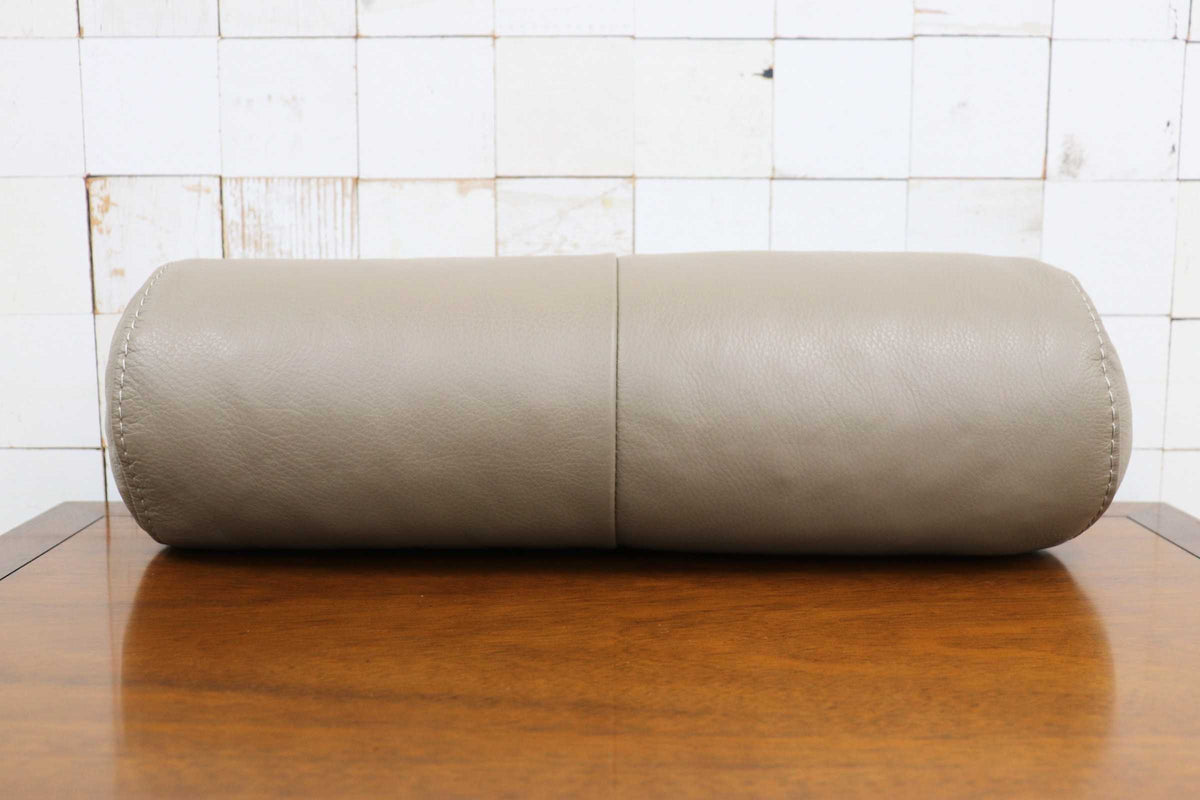 GMJK473B◯IDC大塚家具 L/Sシリーズ クッション ボルスター ヘッドレスト 2点セット 本革 展示品
